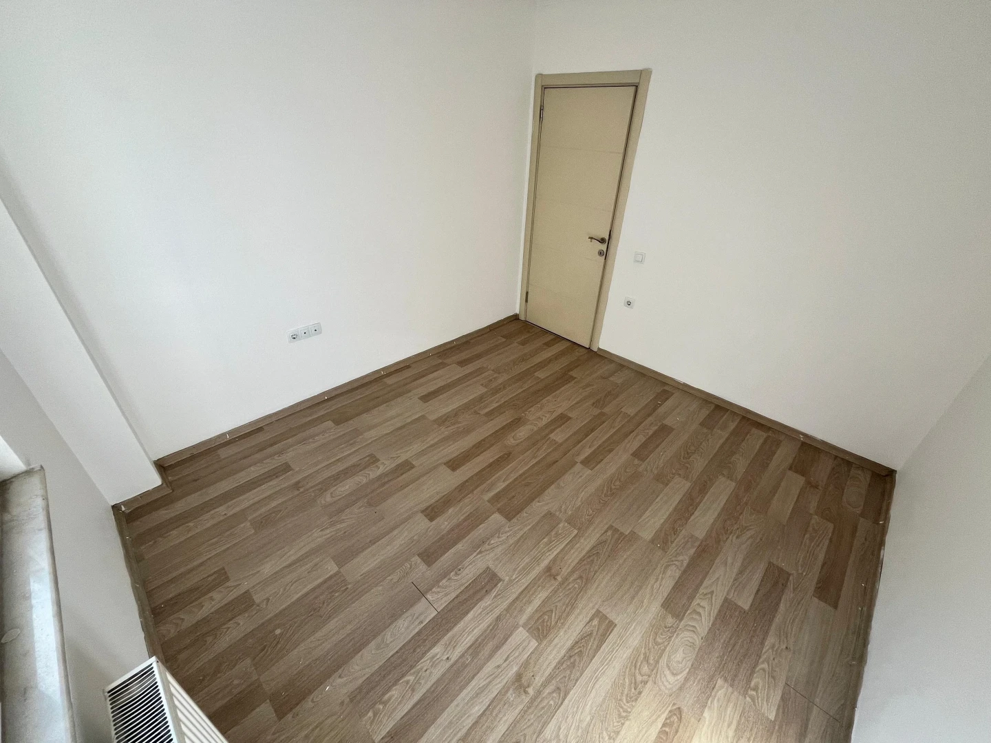 YÜKSELDEN İKİZÇAYDA KOMBİ HAZIR ARA KAT ÖN CEPHE 3+1 LÜKS DAİRE