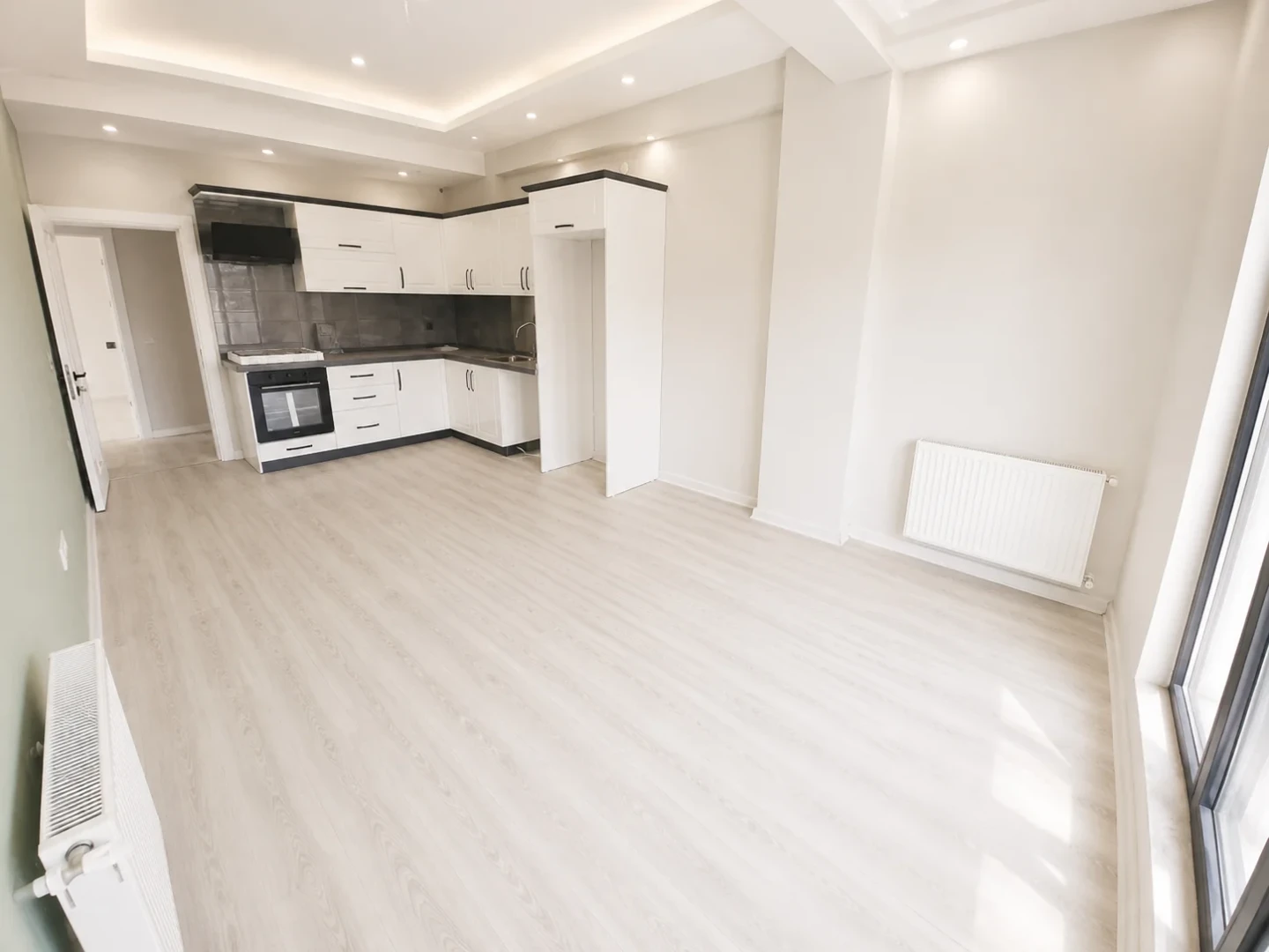 YÜKSEL'DEN KADIKÖY MERKEZ'DE ÖNCEPHE SIFIR 2+1 DAİRE