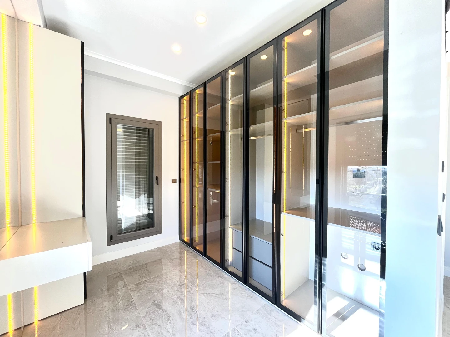 YÜKSELDEN GÜREDE 400M2 ARSA İÇİNDE TAM MÜSTAKİL HAVUZLU 4+1VİLLA