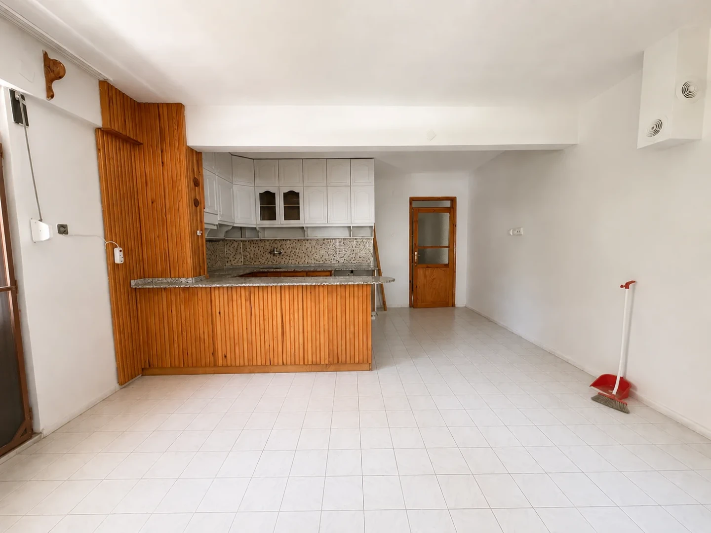 YÜKSEL'DEN ALTINKUM'DA DENİZE SADECE 1 ADIM ÖNCEPHE 2+1 DAİRE