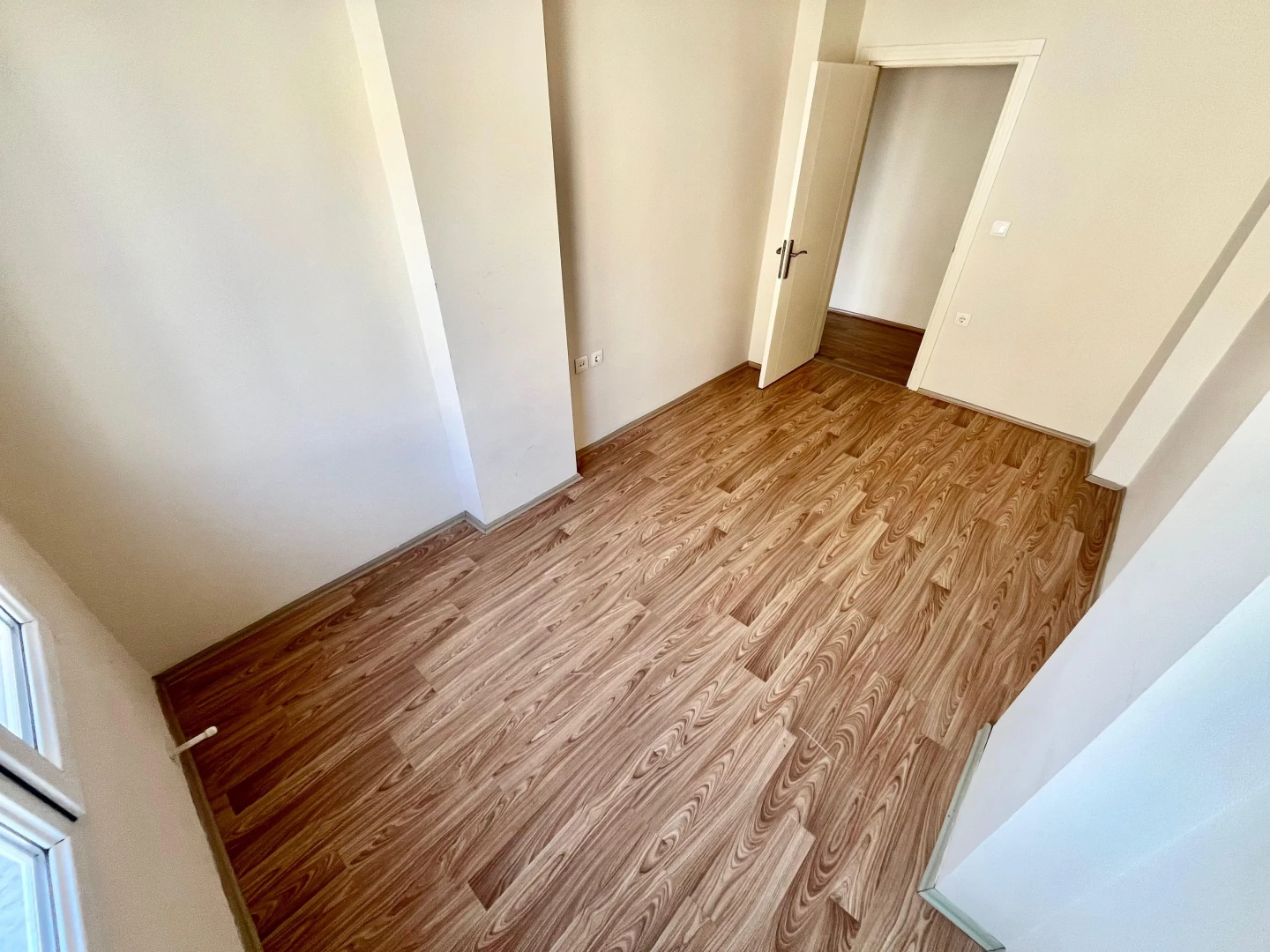 ▓YÜKSEL'DEN ALTINKUM DA AYRI MUTFAKLI ULTRA GENİŞ ARAKAT 3+1 DAİRE