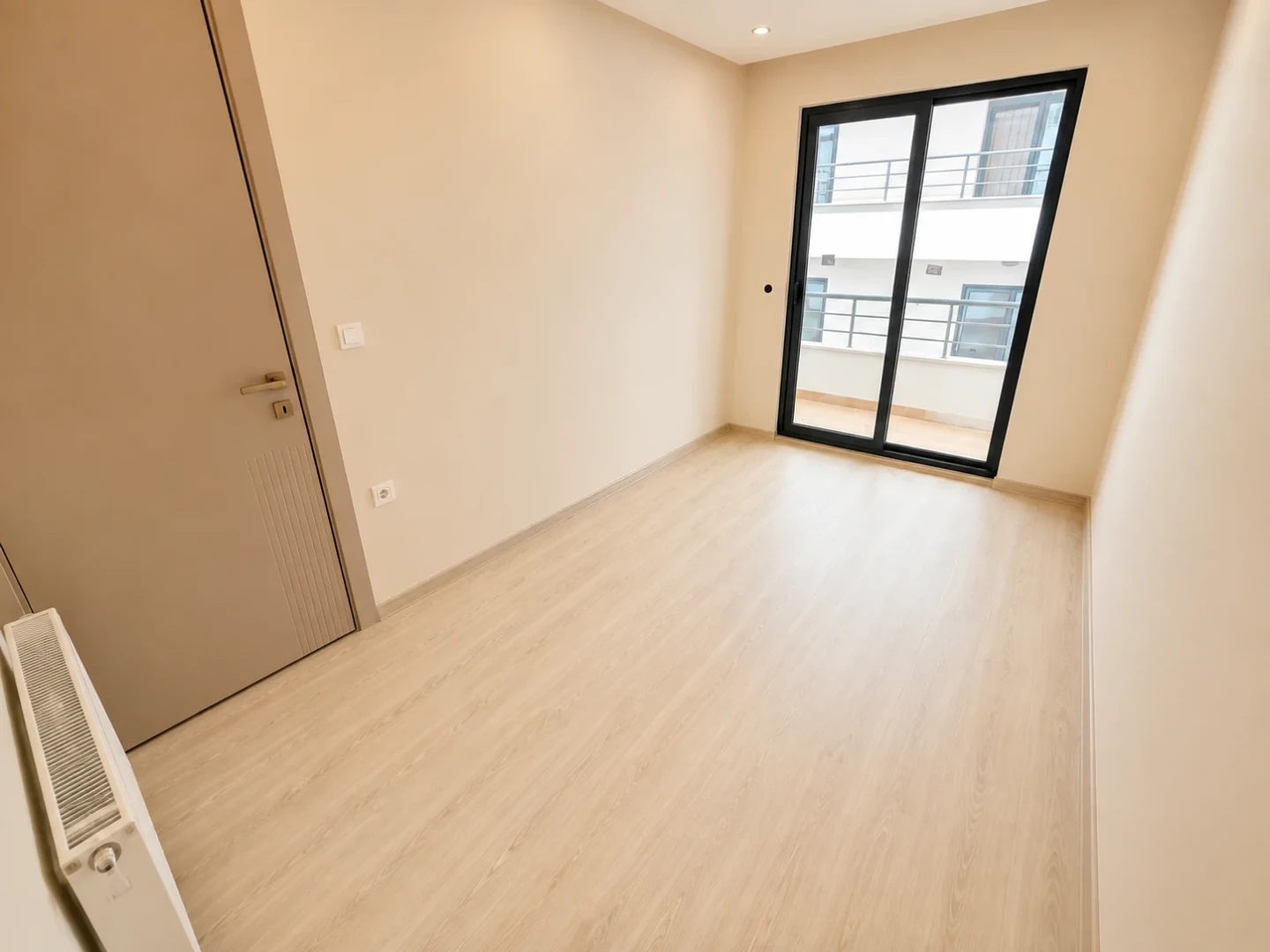 ツ YÜKSEL'DEN TUZCUMURAT'TA SIFIR 1+1 GENİŞ LÜKS DAİRE ツ