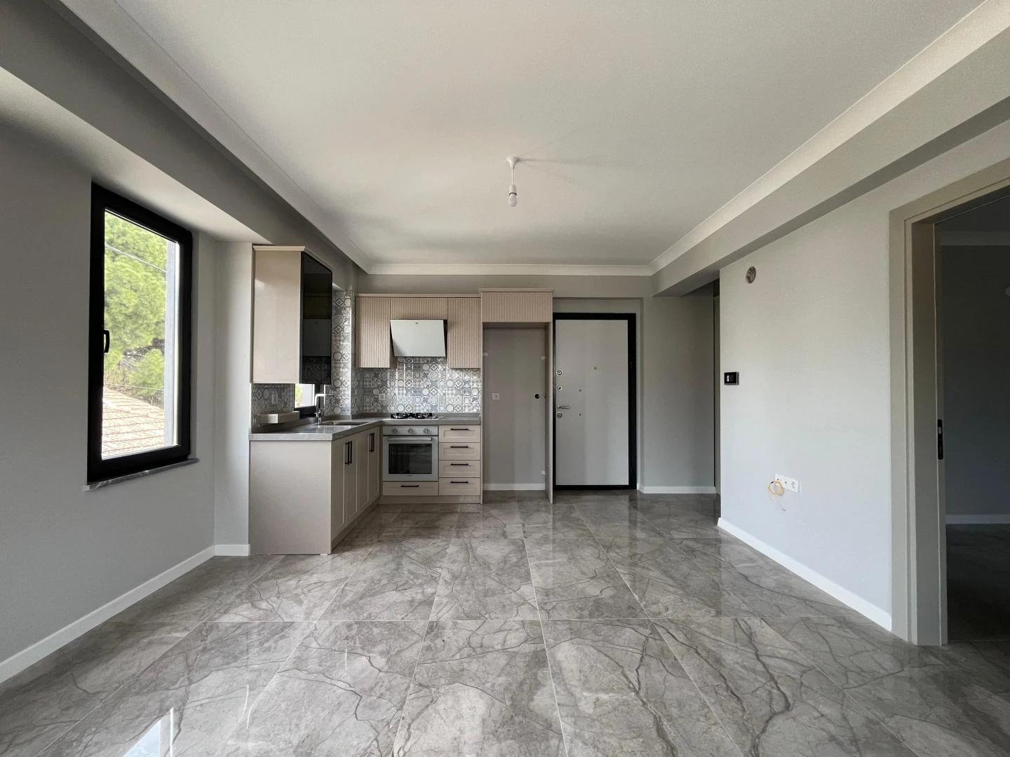YÜKSEL'DEN SATILIK GÜRE'DE KAÇMAZ FIRSATA SIFIR LUX 1+1 DAİRE