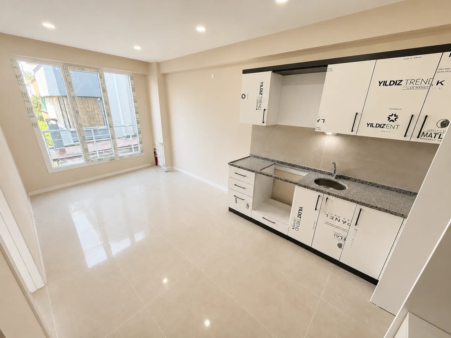 YÜKSEL'DEN ARAKAT | 1+1 | YERDEN ISITMALI | ÖNÜ AÇIK FERAH DAİRE