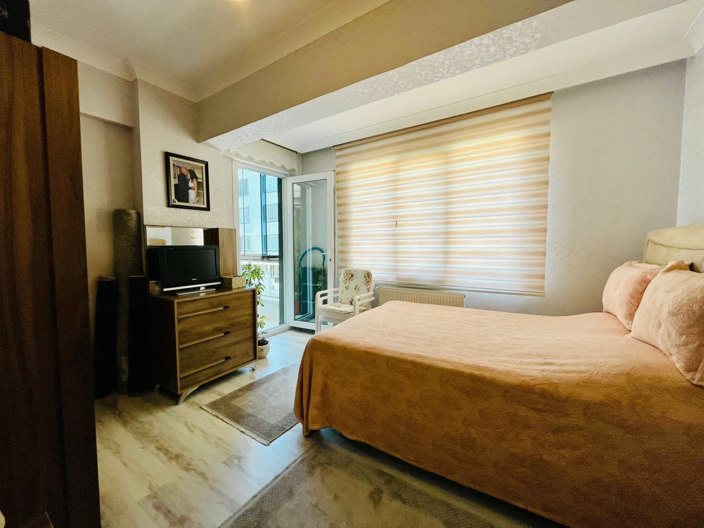 YETKİ YÜKSELDE AKÇAYIN EN GENİŞ EN FERAH SATILIK 1+1 LÜX DAİRESİ