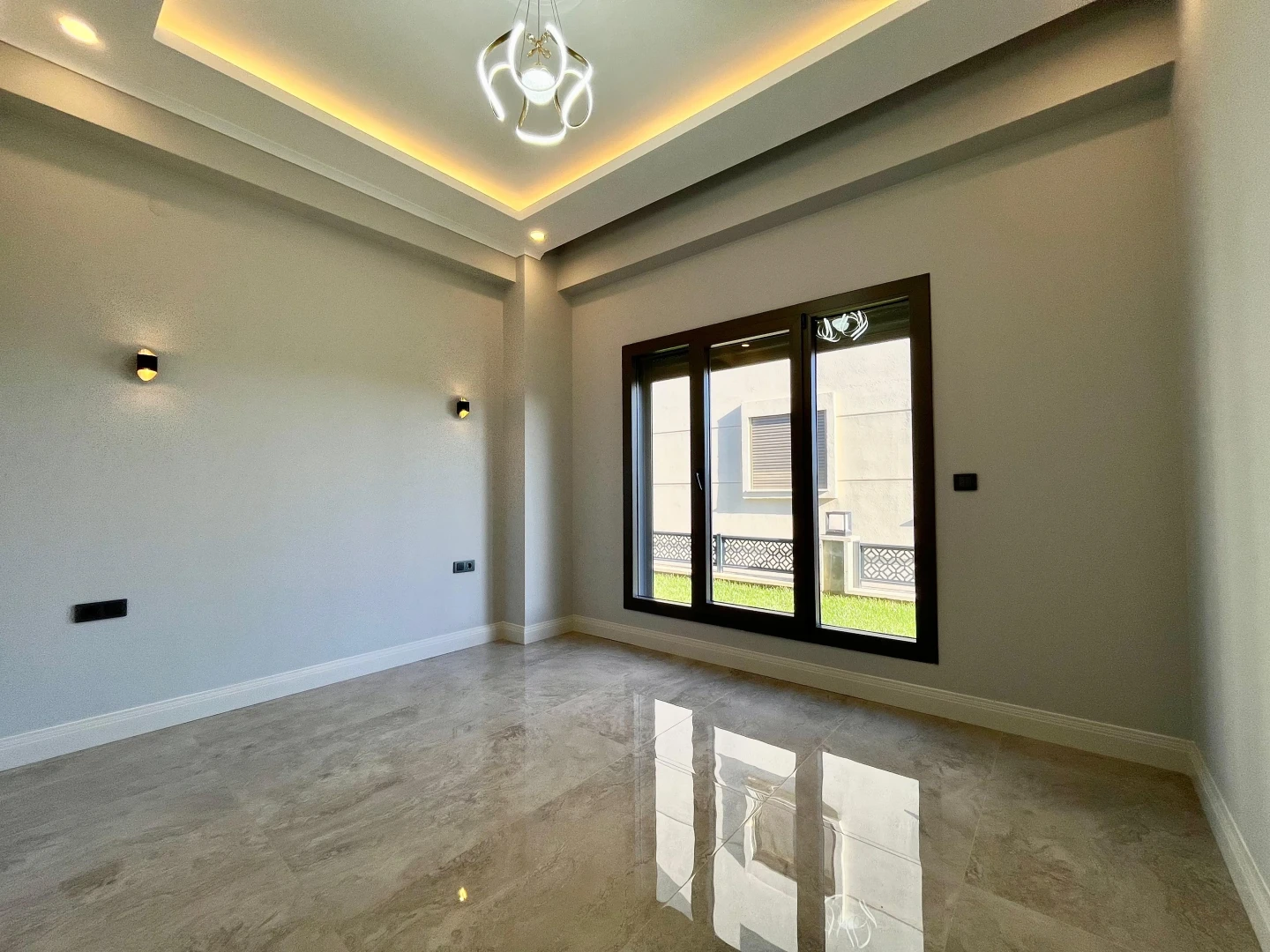 YÜKSELDEN GÜREDE 400M2 ARSA İÇİNDE TAM MÜSTAKİL HAVUZLU 4+1VİLLA