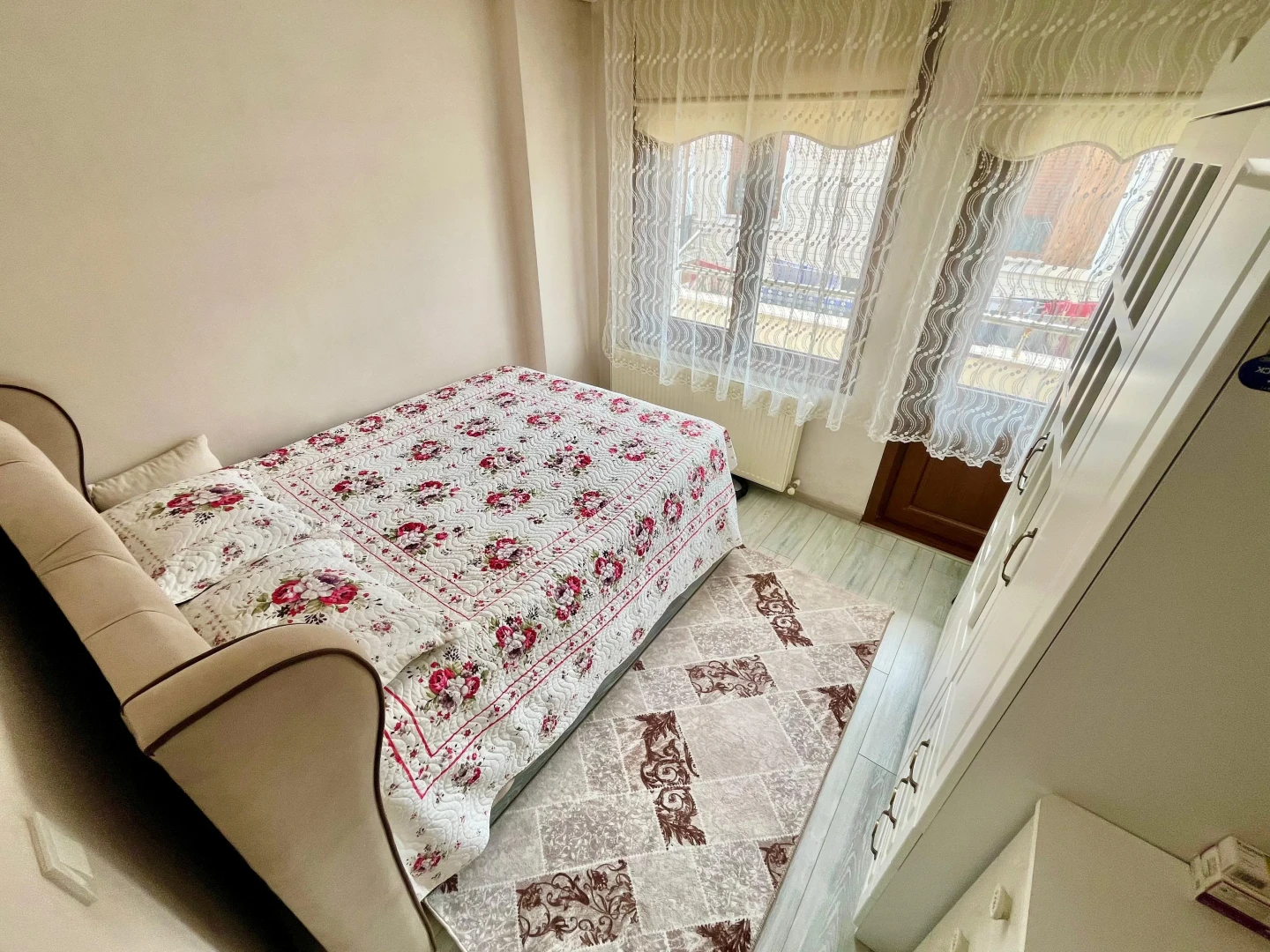 YÜKSELDEN AKÇAY'DA FULL KREDİLİ ÖNCEPHE EBEVEYN BANYOLU 3+1DAİRE