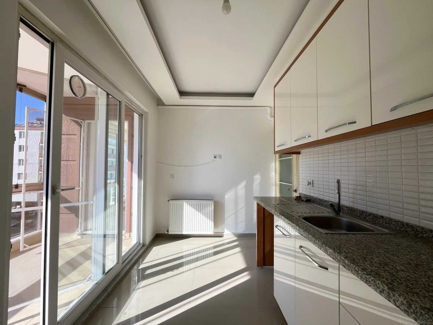 YÜKSELDEN İKİZÇAYDA KOMBİ HAZIR ARA KAT ÖN CEPHE 3+1 LÜKS DAİRE