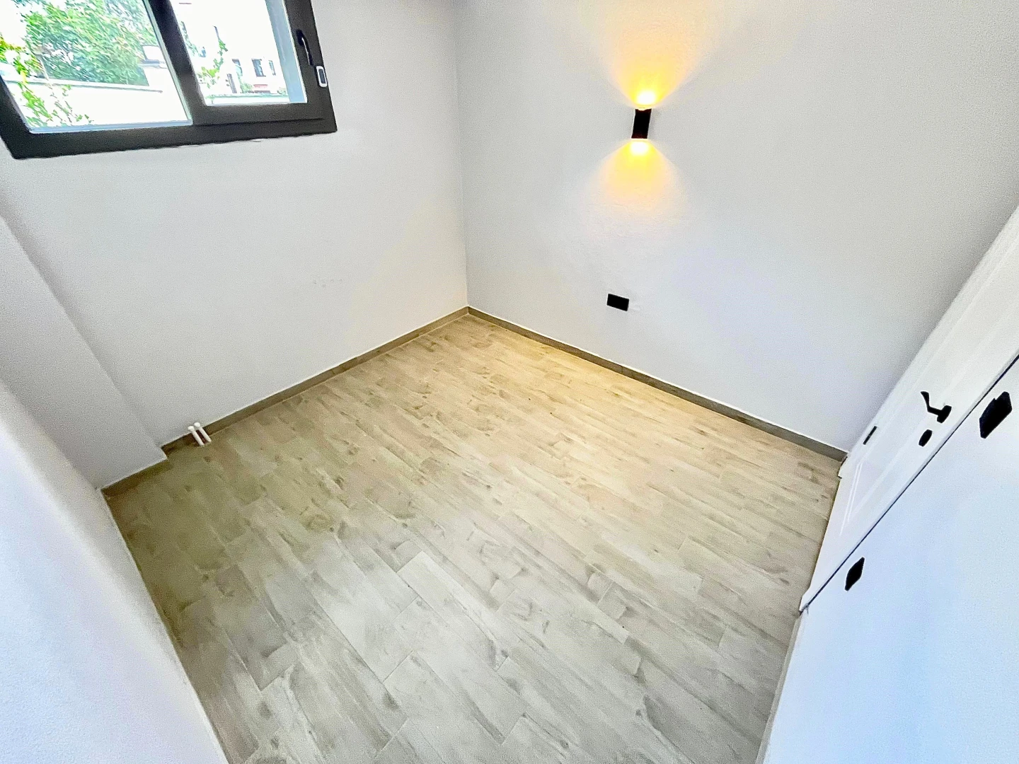 YÜKSELDEN GÜREDE HAVUZLU AYRI MUTFAK ŞAHANE SİTEDE 3+1 VİLLA
