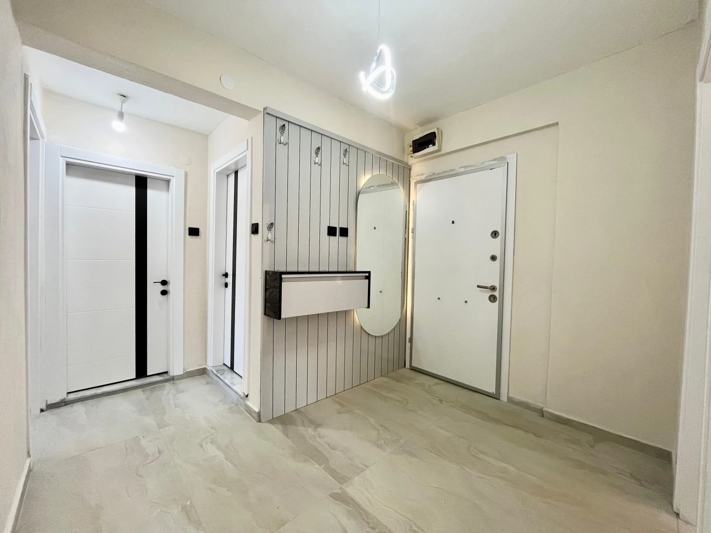 YÜKSELDEN ALTINKUMDA ÖNCEPHE AYRI MUTFAK ARAKAT FIRSAT 2+1 DAİRE