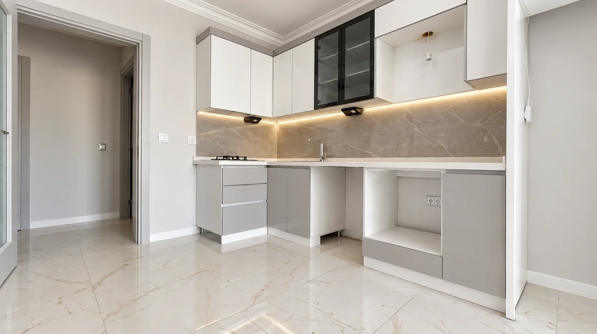 YÜKSEL'DEN KADIKÖY'DE FULL KREDİLİ TAKASA AÇIK ARAKAT 1+1 DAİRE