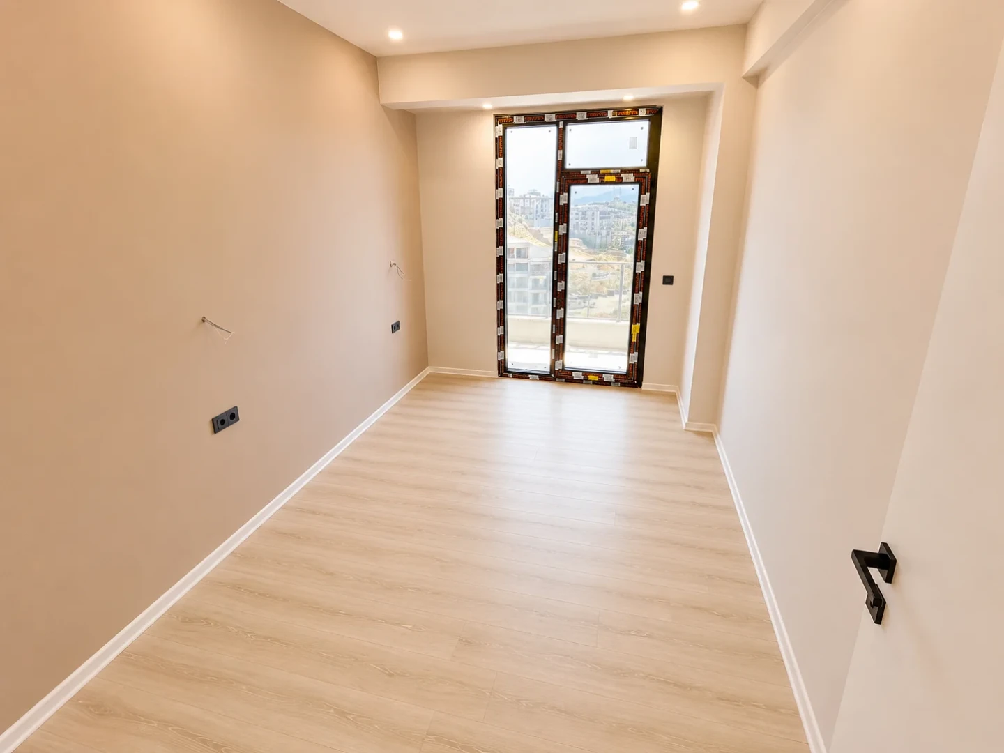YÜKSEL'DEN ATATÜRK'TE ARAKAT | SIFIR 1+1 |KAPALI OTOPARKLI DAİRE
