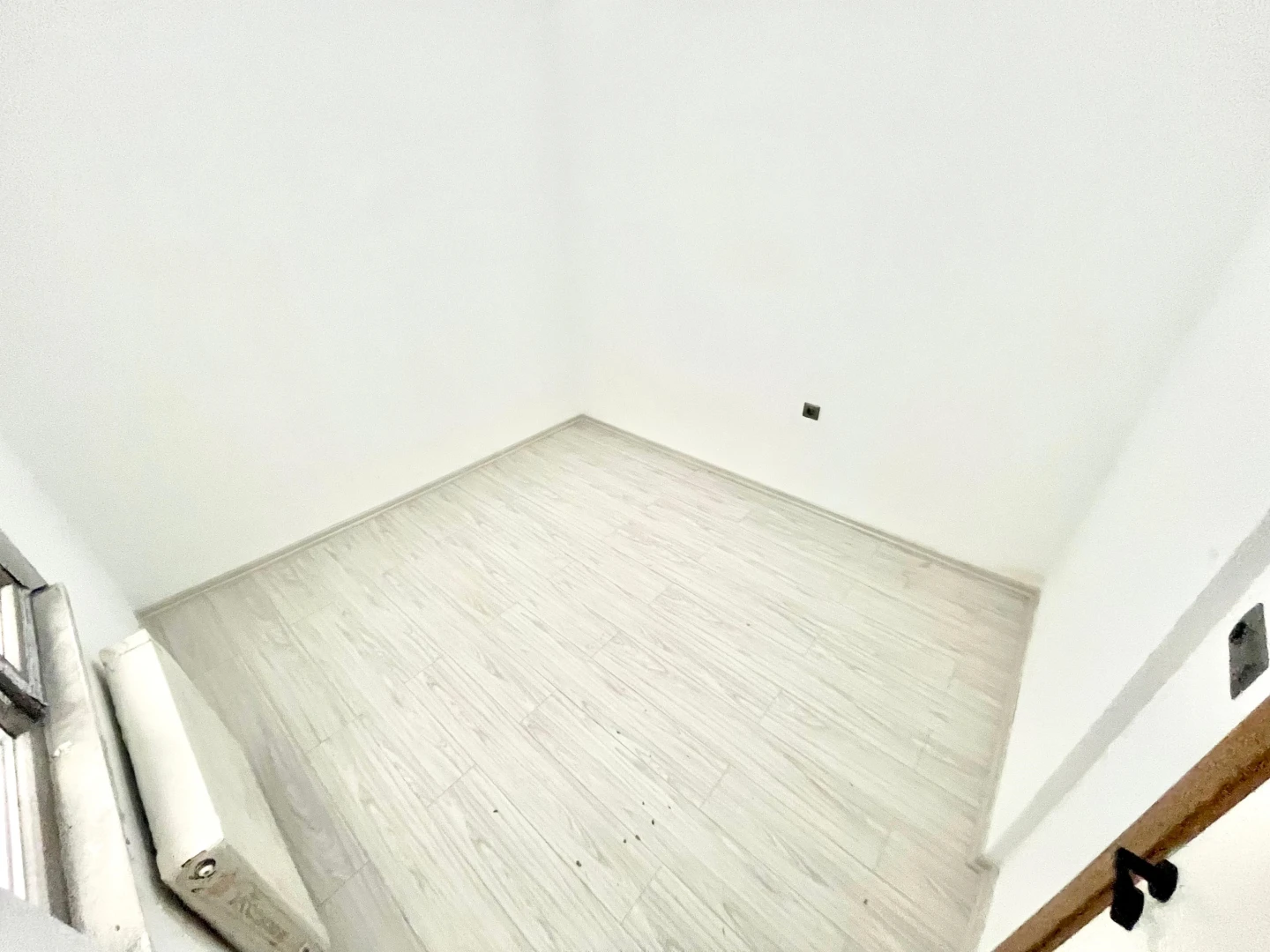 YÜKSEL'DEN ZEYTİNLİ KÖYÜNDE EBEVEYN BANYOLU AYRI MUTFAK 2+1DAİRE