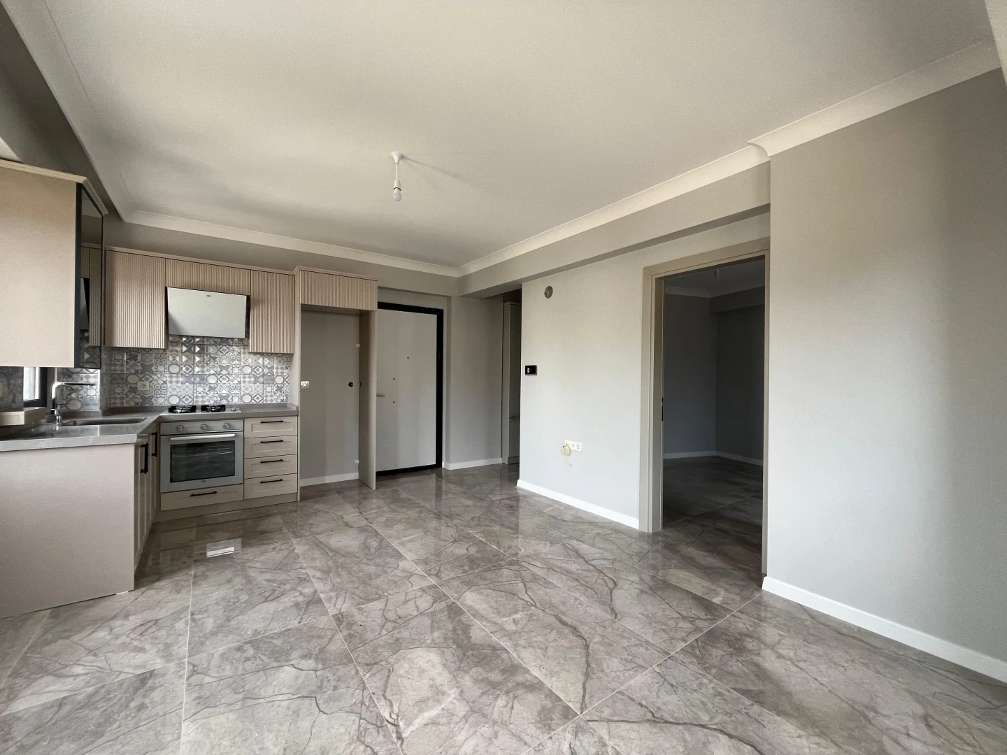 YÜKSEL'DEN SATILIK GÜRE'DE KAÇMAZ FIRSATA SIFIR LUX 1+1 DAİRE