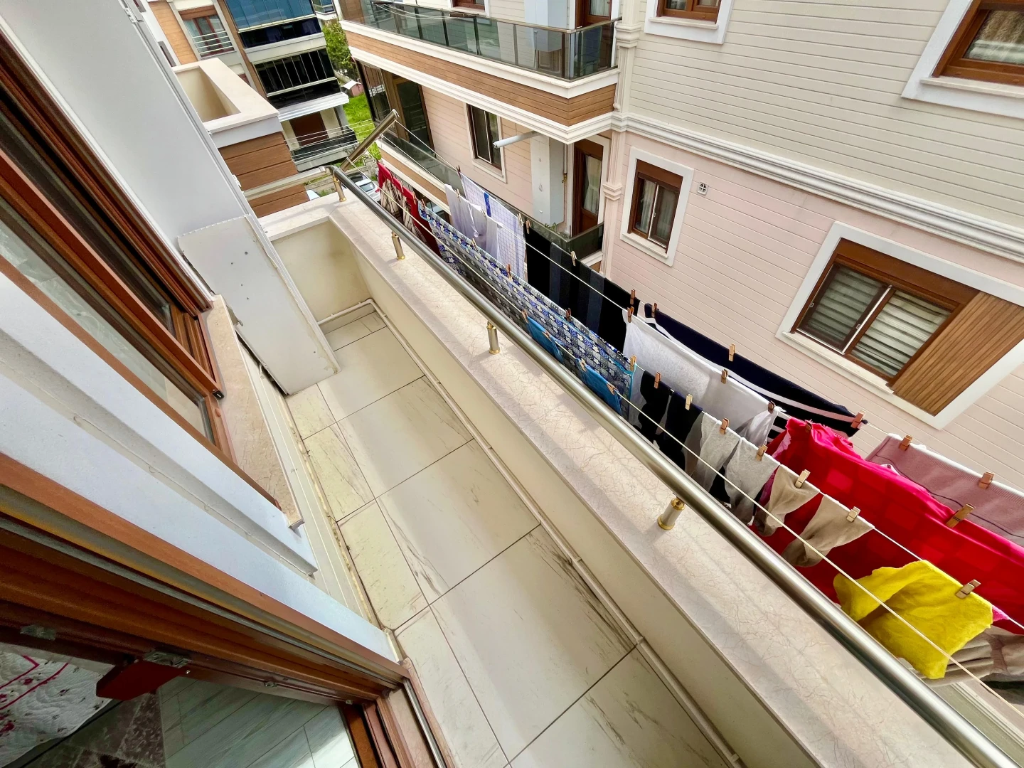 YÜKSELDEN AKÇAY'DA FULL KREDİLİ ÖNCEPHE EBEVEYN BANYOLU 3+1DAİRE
