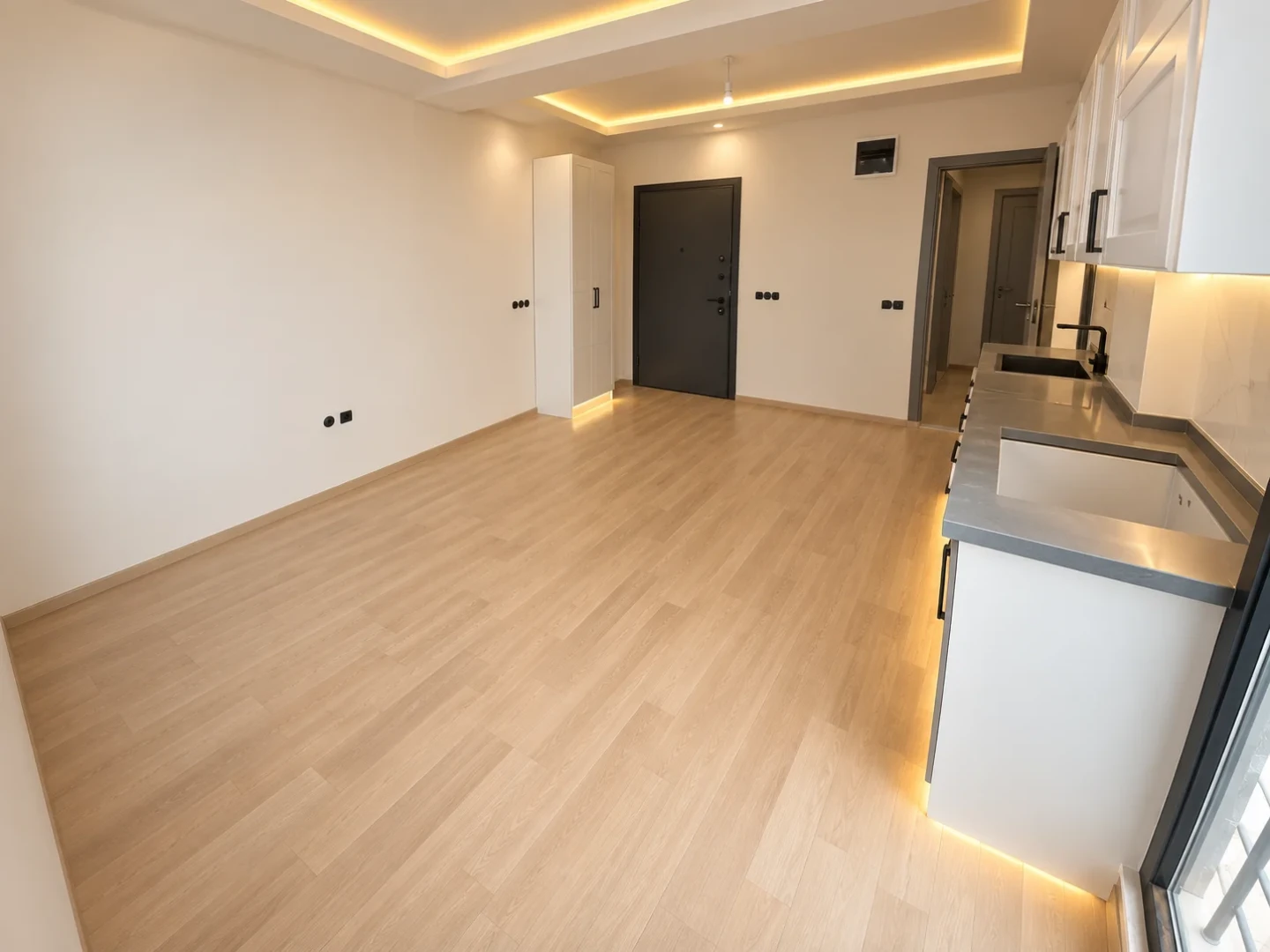 YÜKSEL'DEN TUZCUMURAT'TA GENÇ BİNADA LÜKS 1+1 OTOPARKLI DAİRE
