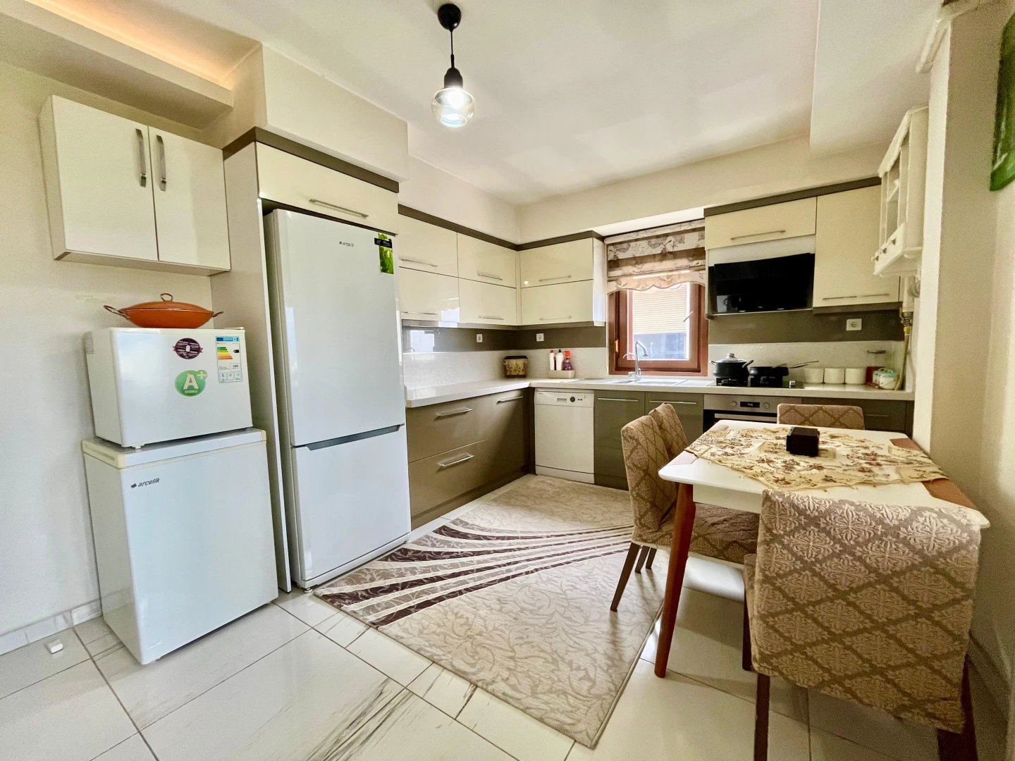 YÜKSELDEN AKÇAY'DA FULL KREDİLİ ÖNCEPHE EBEVEYN BANYOLU 3+1DAİRE