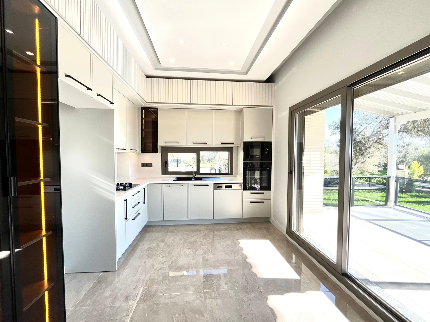 YÜKSELDEN GÜREDE 400M2 ARSA İÇİNDE TAM MÜSTAKİL HAVUZLU 4+1VİLLA