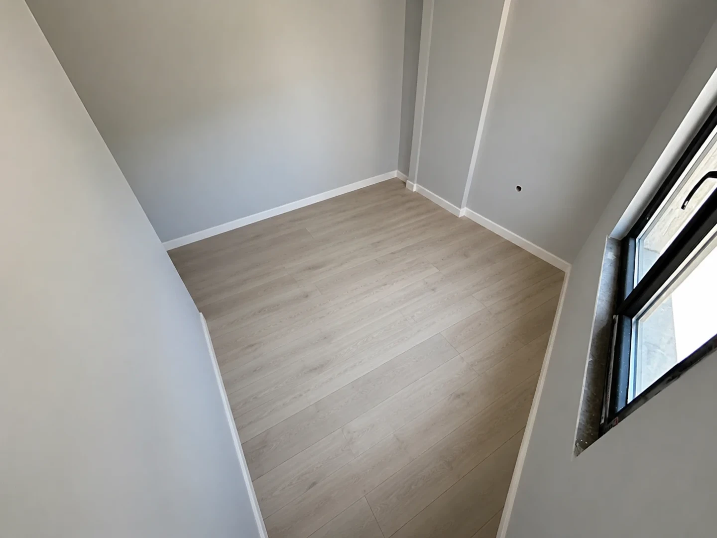 ⫸YÜKSEL'DEN GAZİCELAL'DE ARAKAT 1 AYA TESLİM 2+1 DAİRE⫸