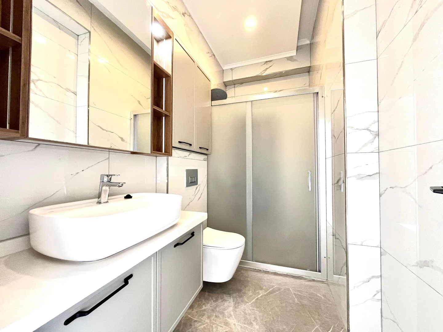 YÜKSELDEN GÜREDE 400M2 ARSA İÇİNDE TAM MÜSTAKİL HAVUZLU 4+1VİLLA