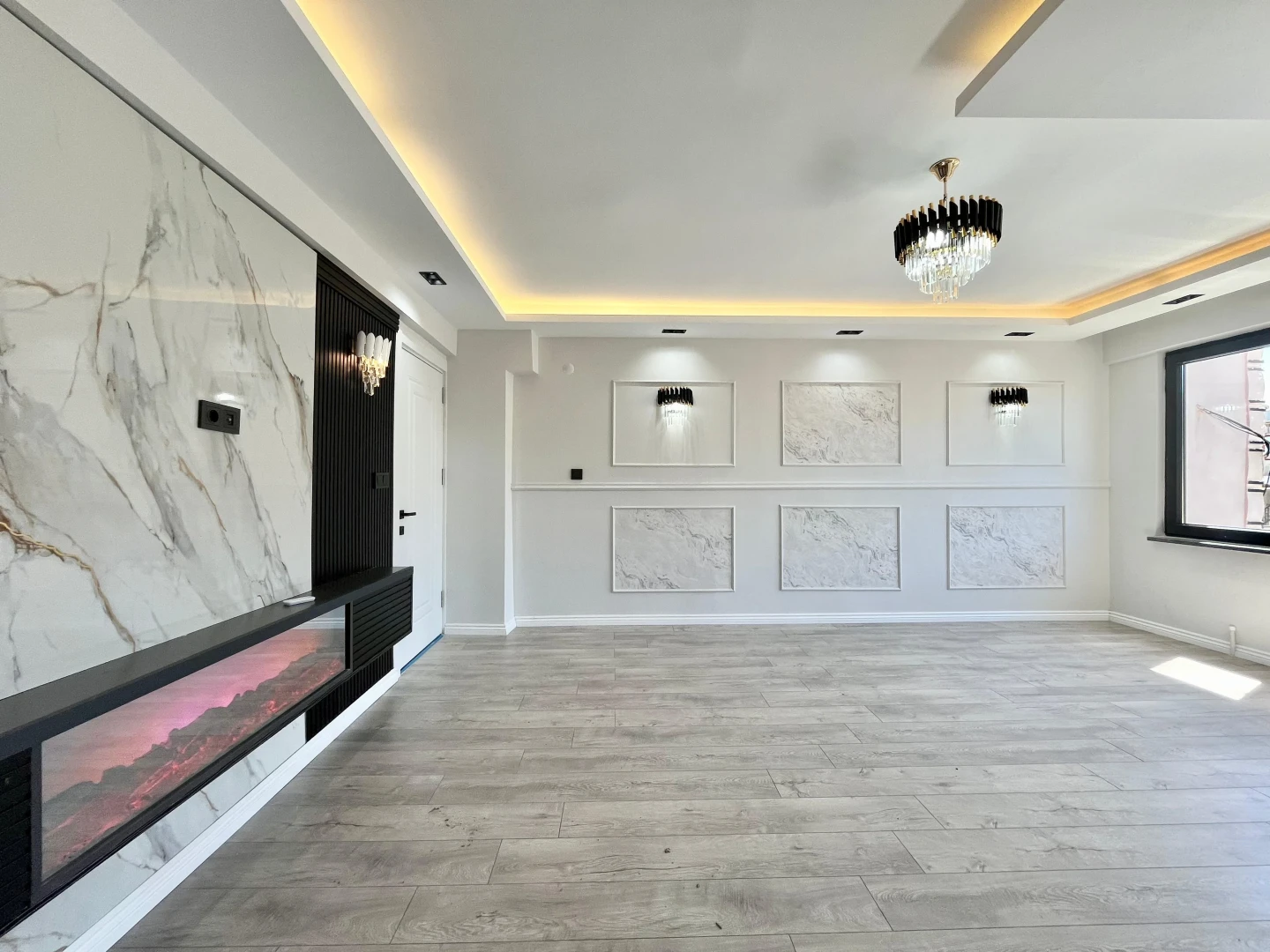 YÜKSEL'DEN AKÇAY'DA ARAKAT 25m2 GENİŞ AYRI MUTFAKLI LUX 2+1DAİRE