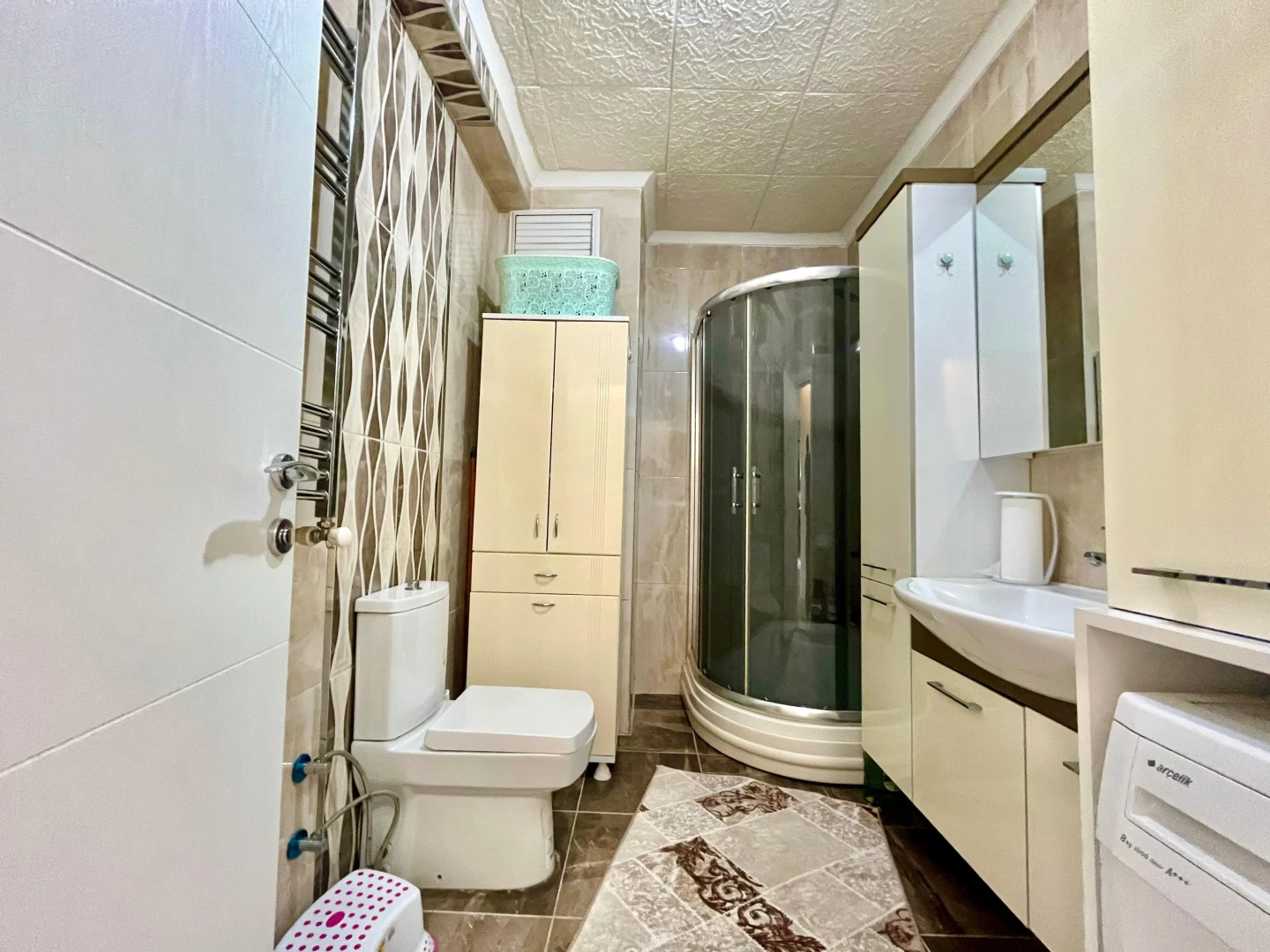 YÜKSELDEN AKÇAY'DA FULL KREDİLİ ÖNCEPHE EBEVEYN BANYOLU 3+1DAİRE