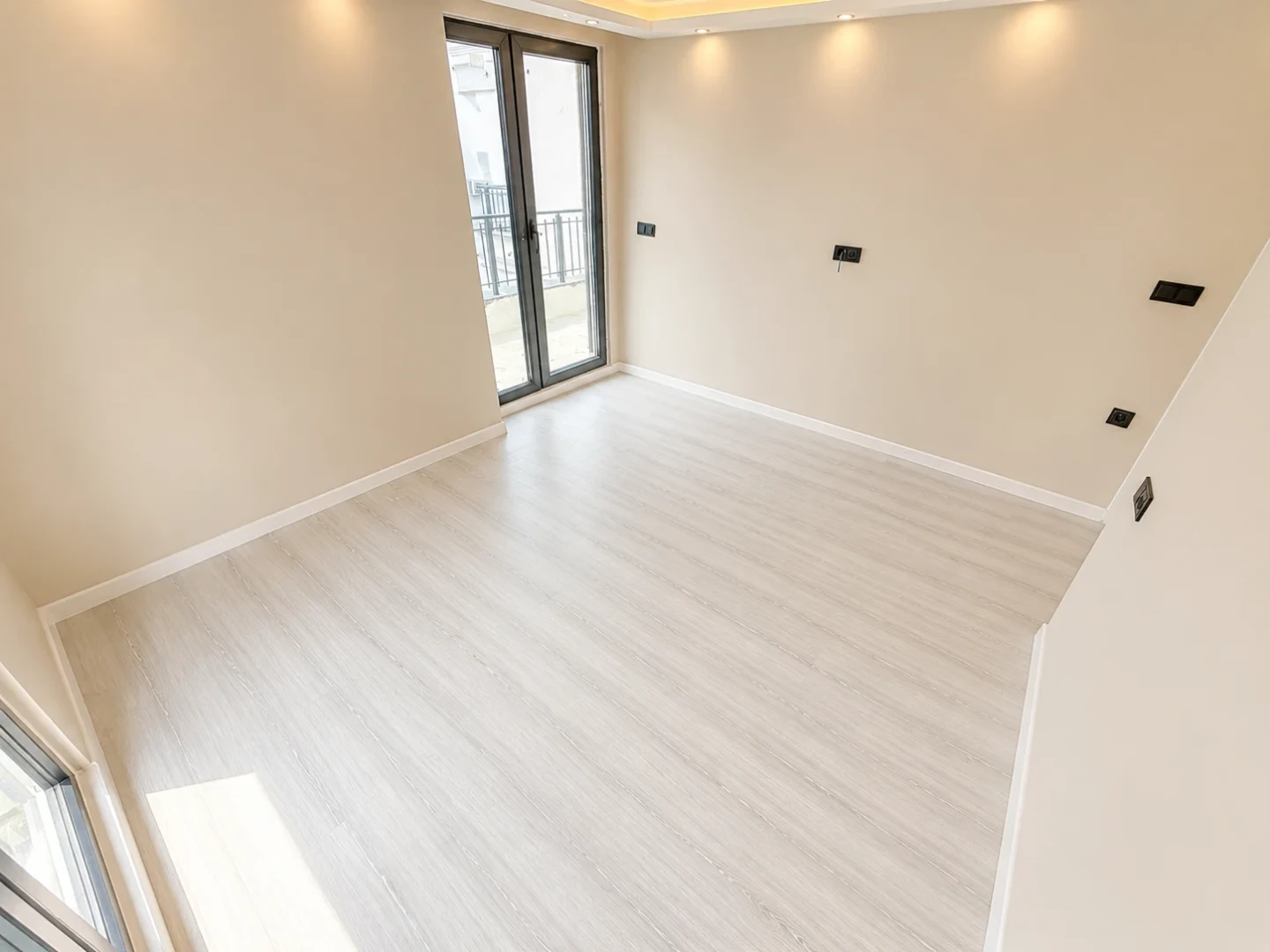彡YÜKSEL'DEN EDREMİT'TE K.OTOPARK D.GAZLI PANJURLU SIFIR 3+1彡