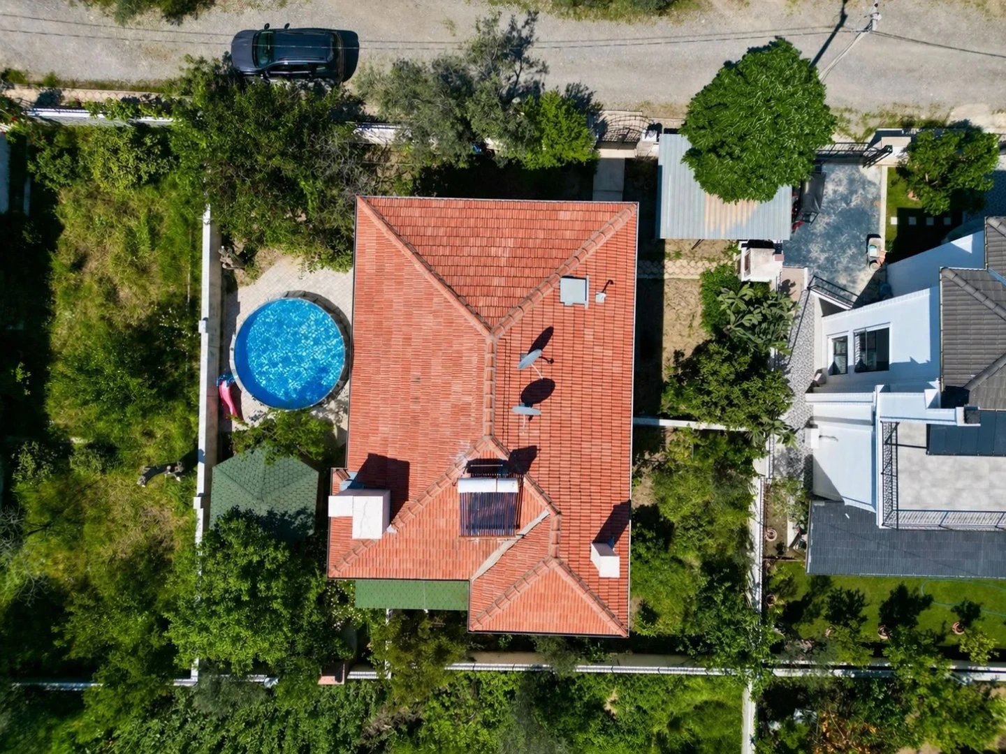 YÜKSELDEN GÜRENİN EN DEĞERLİ YERİNDE TAM BAĞIMSIZ 7+2EŞSİZ VİLLA