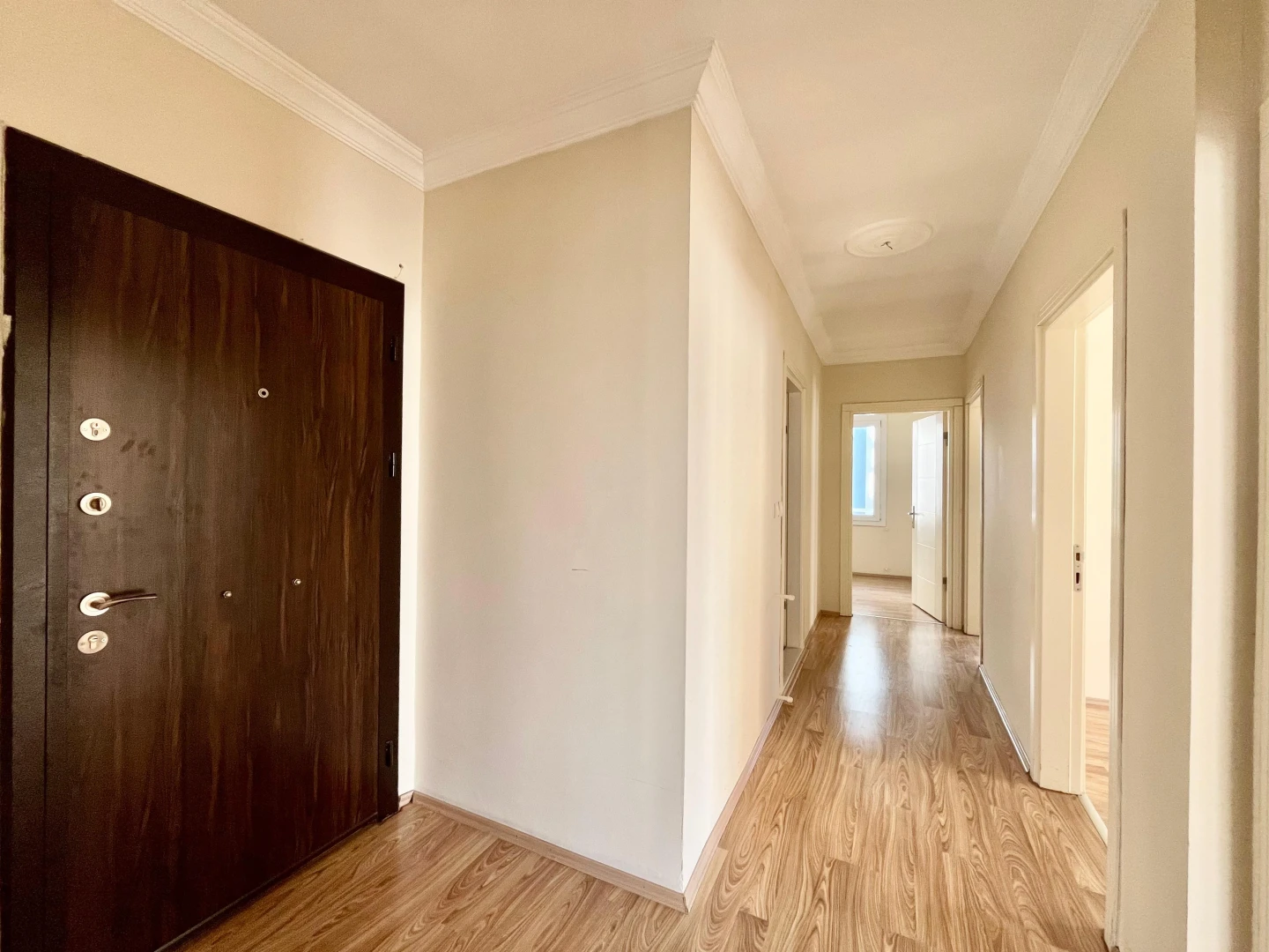 ▓YÜKSEL'DEN ALTINKUM DA AYRI MUTFAKLI ULTRA GENİŞ ARAKAT 3+1 DAİRE
