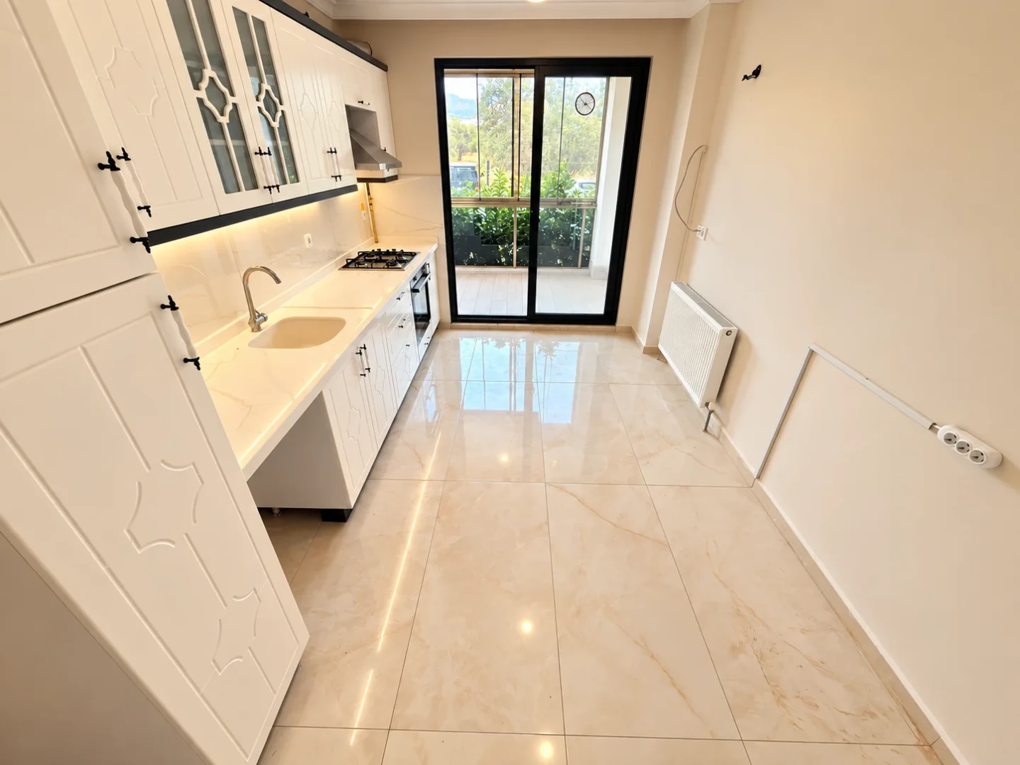 彡 YÜKSEL'DEN KADIKÖY'DE MÜSTAKİL TADINDA FERAH 3+1 DAİRE 彡