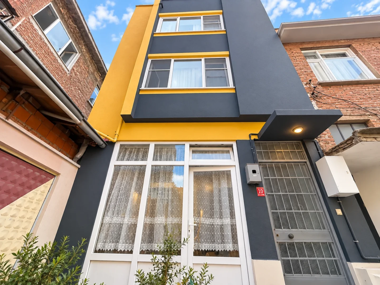 YÜKSELDEN TEK TAPUDA BÜYÜK FIRSAT! FULL KREDİLİ DÜKKAN+2,5 KAT