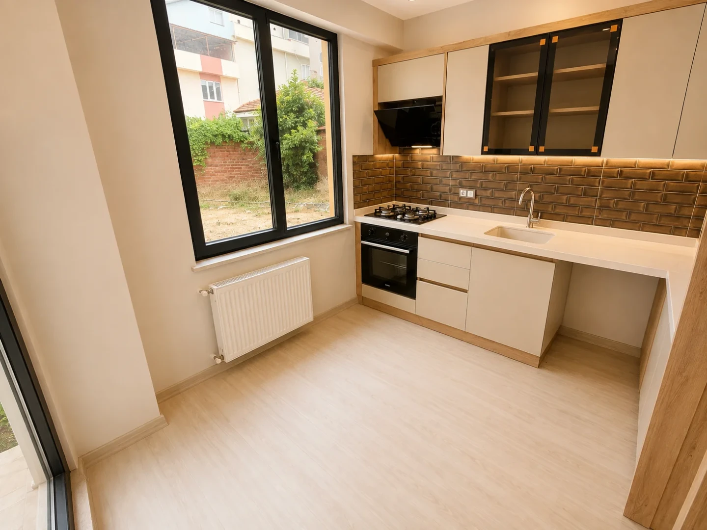 YÜKSEL'DEN TUZCUMURAT'TA AYRI MUTFAK GENİŞ 2+1 LÜKS DAİRE