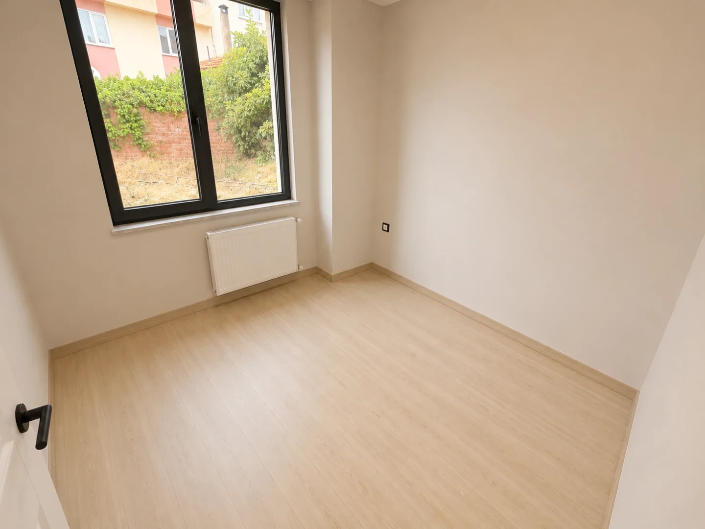 YÜKSEL'DEN TUZCUMURAT'TA AYRI MUTFAK GENİŞ 2+1 LÜKS DAİRE