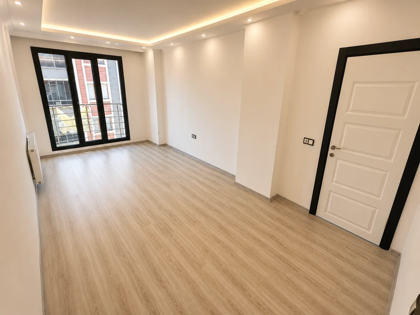 YÜKSEL'DEN KADIKÖY'DE SİTE İÇİNDE 3+1 FULL KREDİ EBEVYN BANYOLU