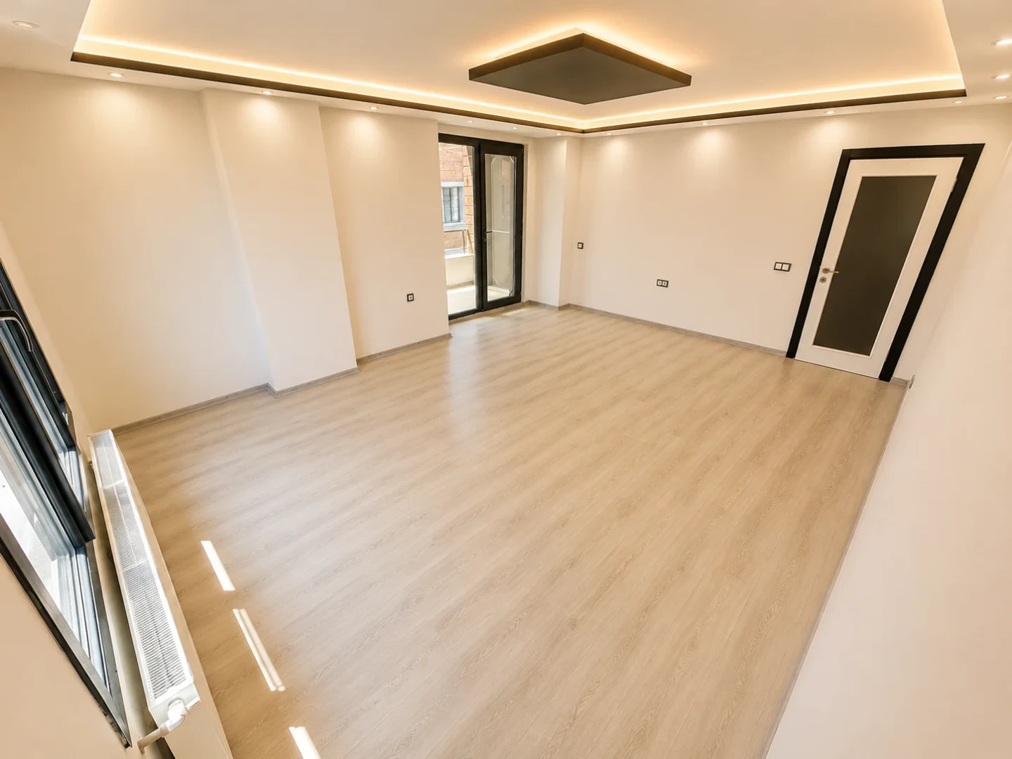 YÜKSEL'DEN KADIKÖY'DE SİTE İÇİNDE 3+1 FULL KREDİ EBEVYN BANYOLU