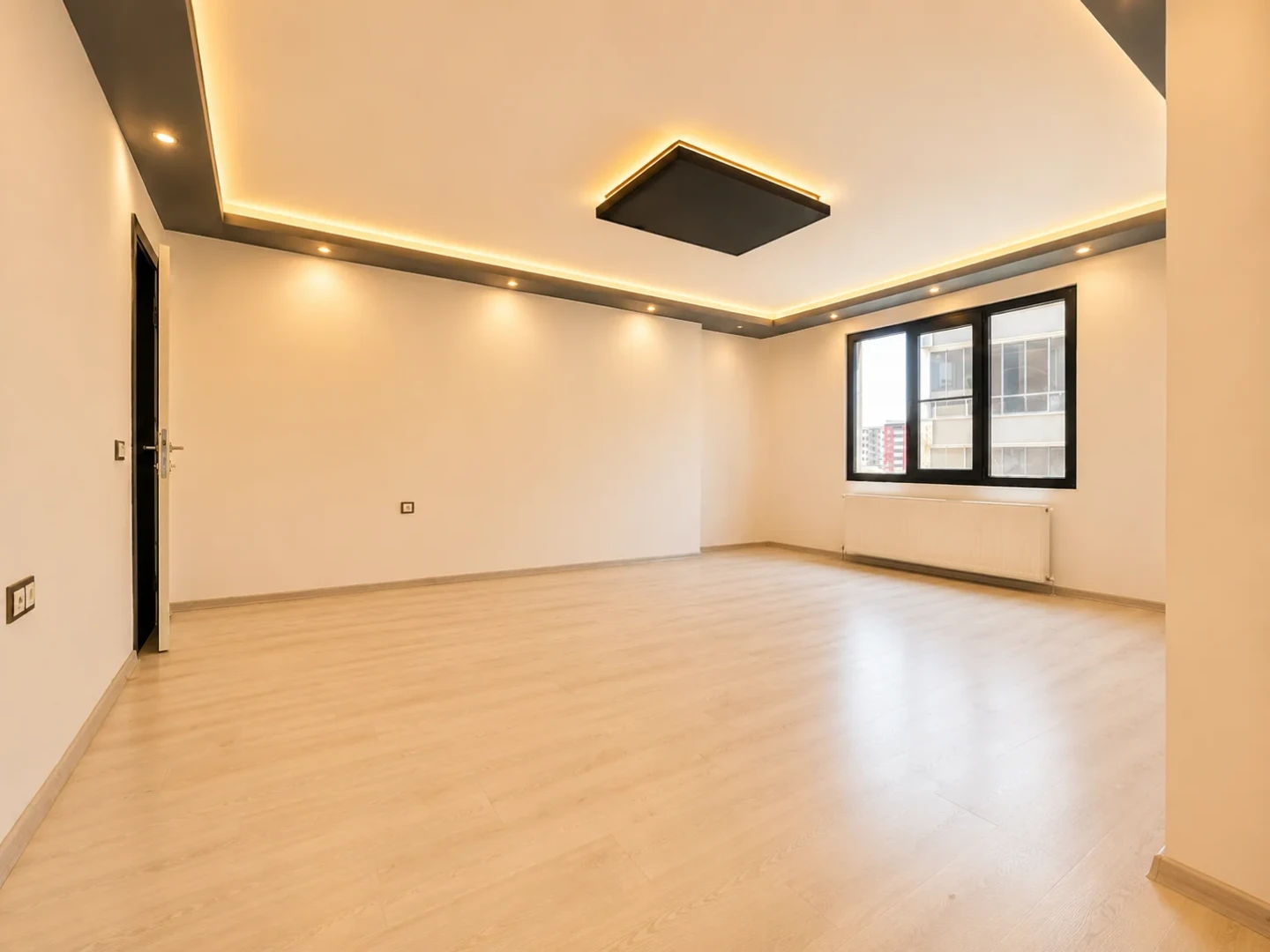 YÜKSEL'DEN KADIKÖY'DE SİTE İÇİNDE 3+1 FULL KREDİ EBEVYN BANYOLU
