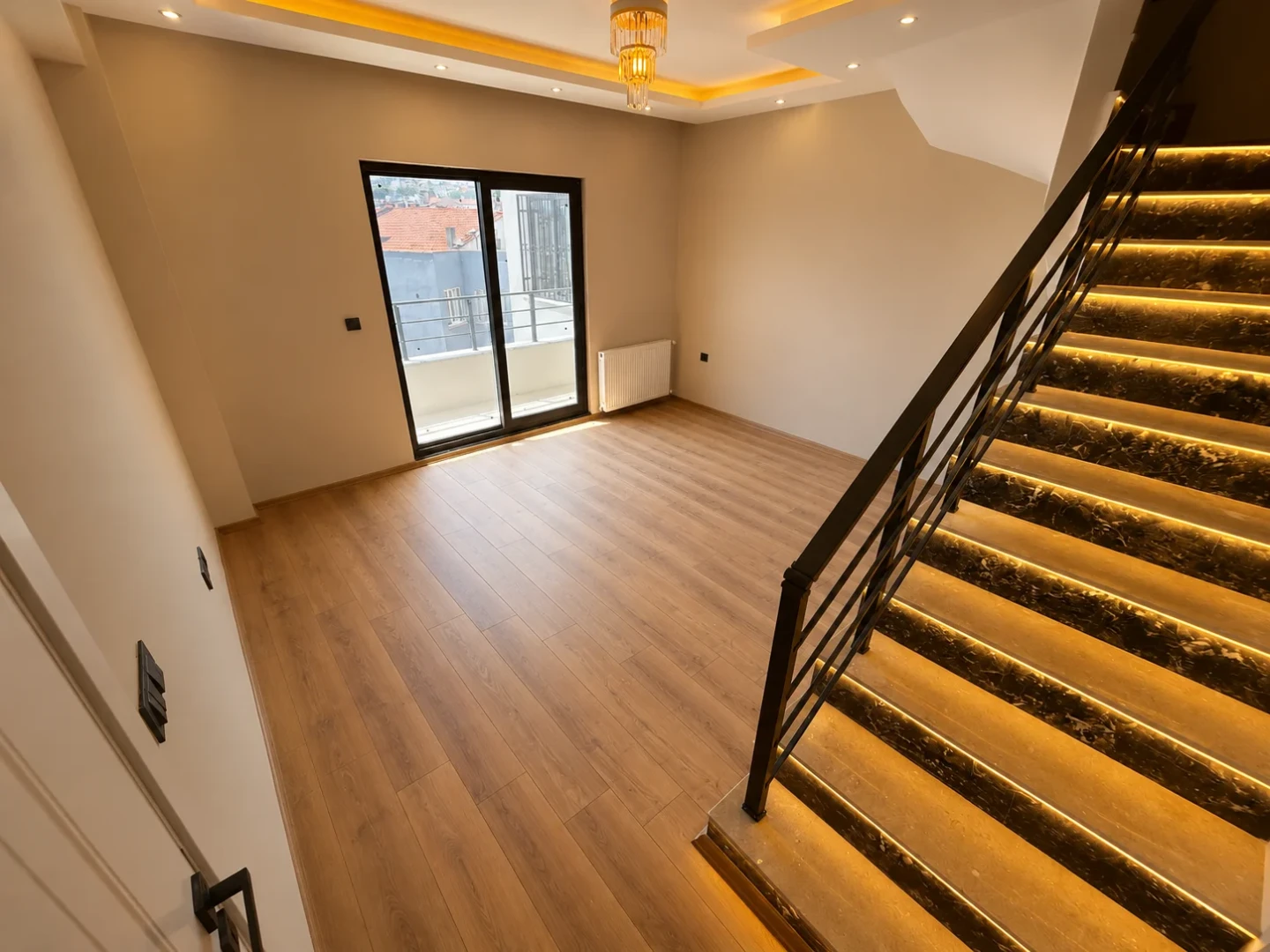 YÜKSEL'DEN TURHANBEY'DE KAPALI OTOPARKLI 165 m² 2+1 DUBLEKS