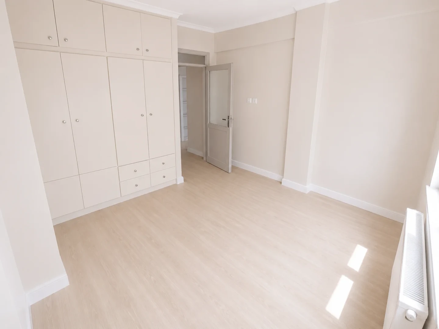 ツYÜKSEL'DEN EDREMİT'TE UYGUN FİYAT KAPALI MUTFAKLI 2+1 DAİRE
