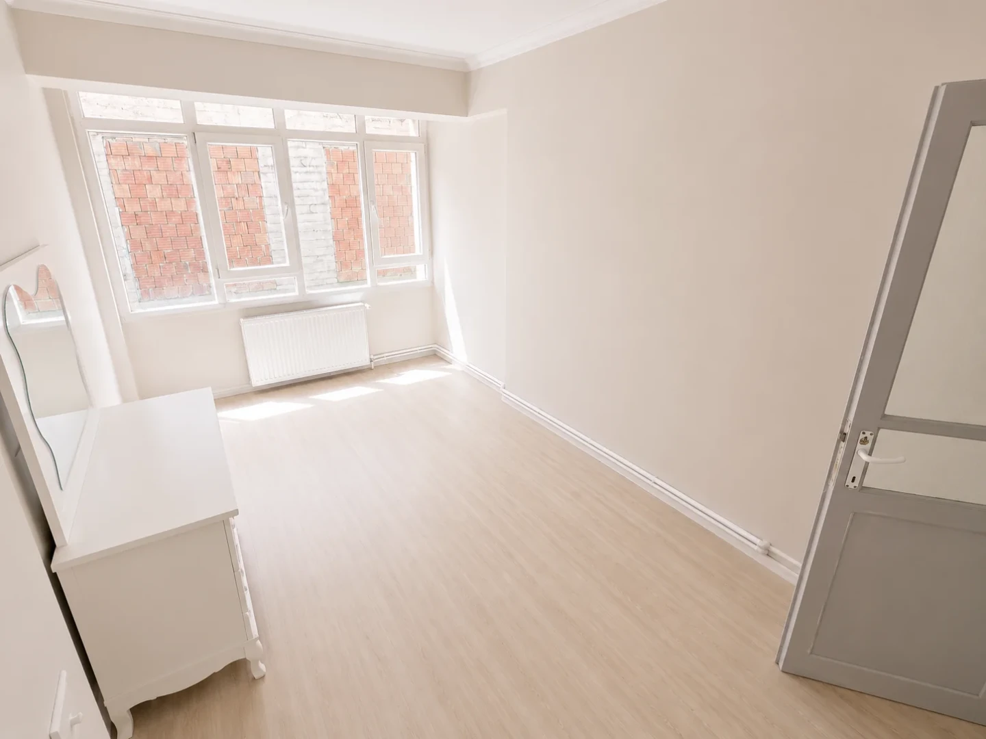 ツYÜKSEL'DEN EDREMİT'TE UYGUN FİYAT KAPALI MUTFAKLI 2+1 DAİRE