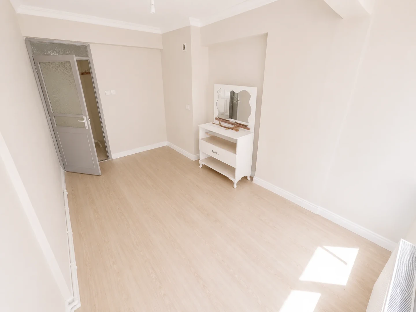 ツYÜKSEL'DEN EDREMİT'TE UYGUN FİYAT KAPALI MUTFAKLI 2+1 DAİRE