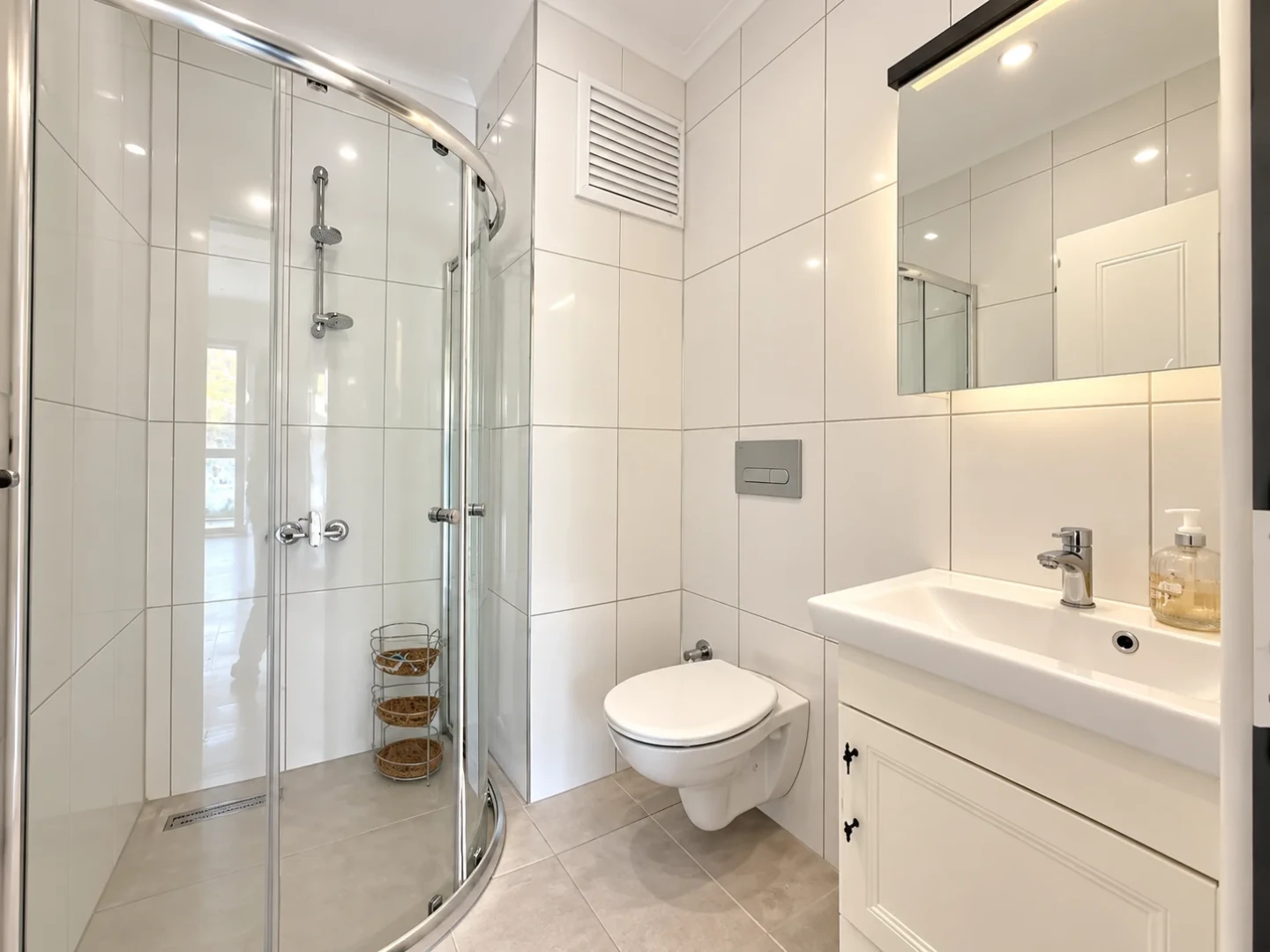 彡 YÜKSEL'DEN KADIKÖY'DE MÜSTAKİL TADINDA FERAH 3+1 DAİRE 彡