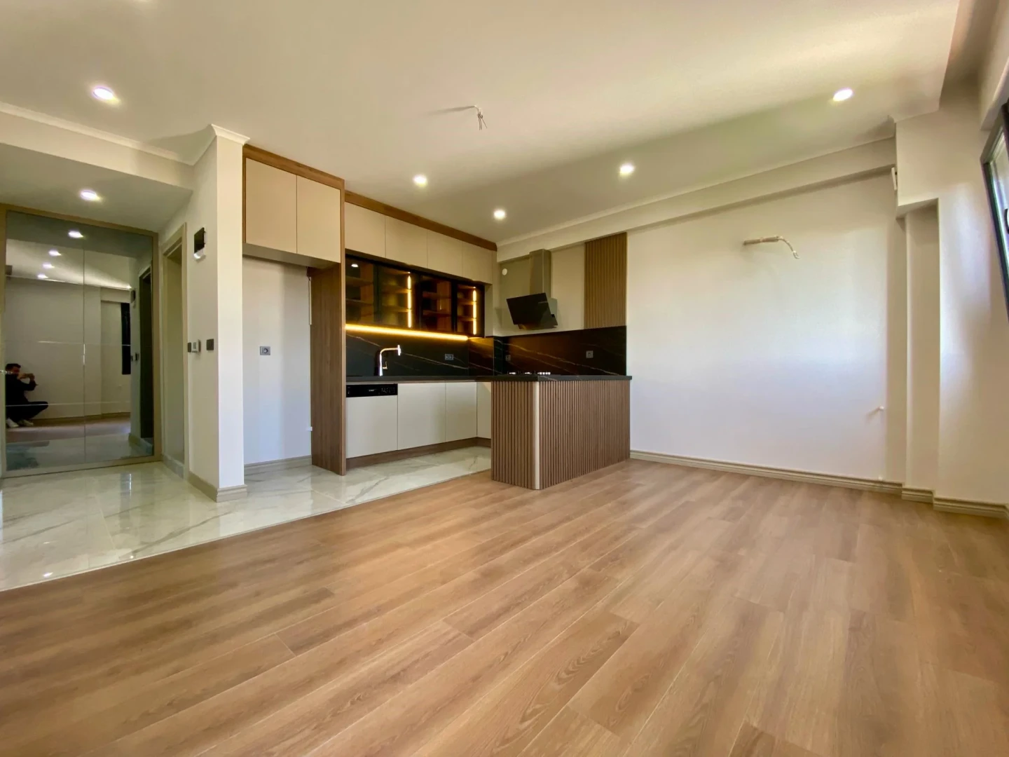YÜKSEL'DEN GÜRE'DE ÖN CEPHE ULTRA LUX SIFIR BİNADA 1+1 DAİRE
