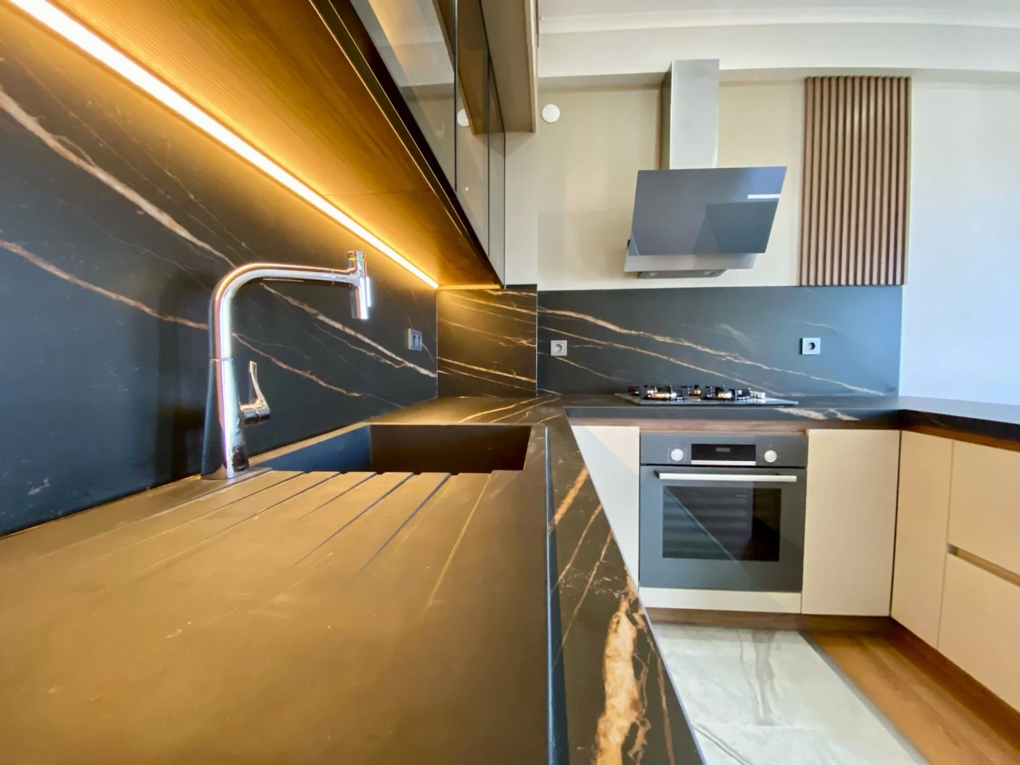 YÜKSEL'DEN GÜRE'DE ÖN CEPHE ULTRA LUX SIFIR BİNADA 1+1 DAİRE
