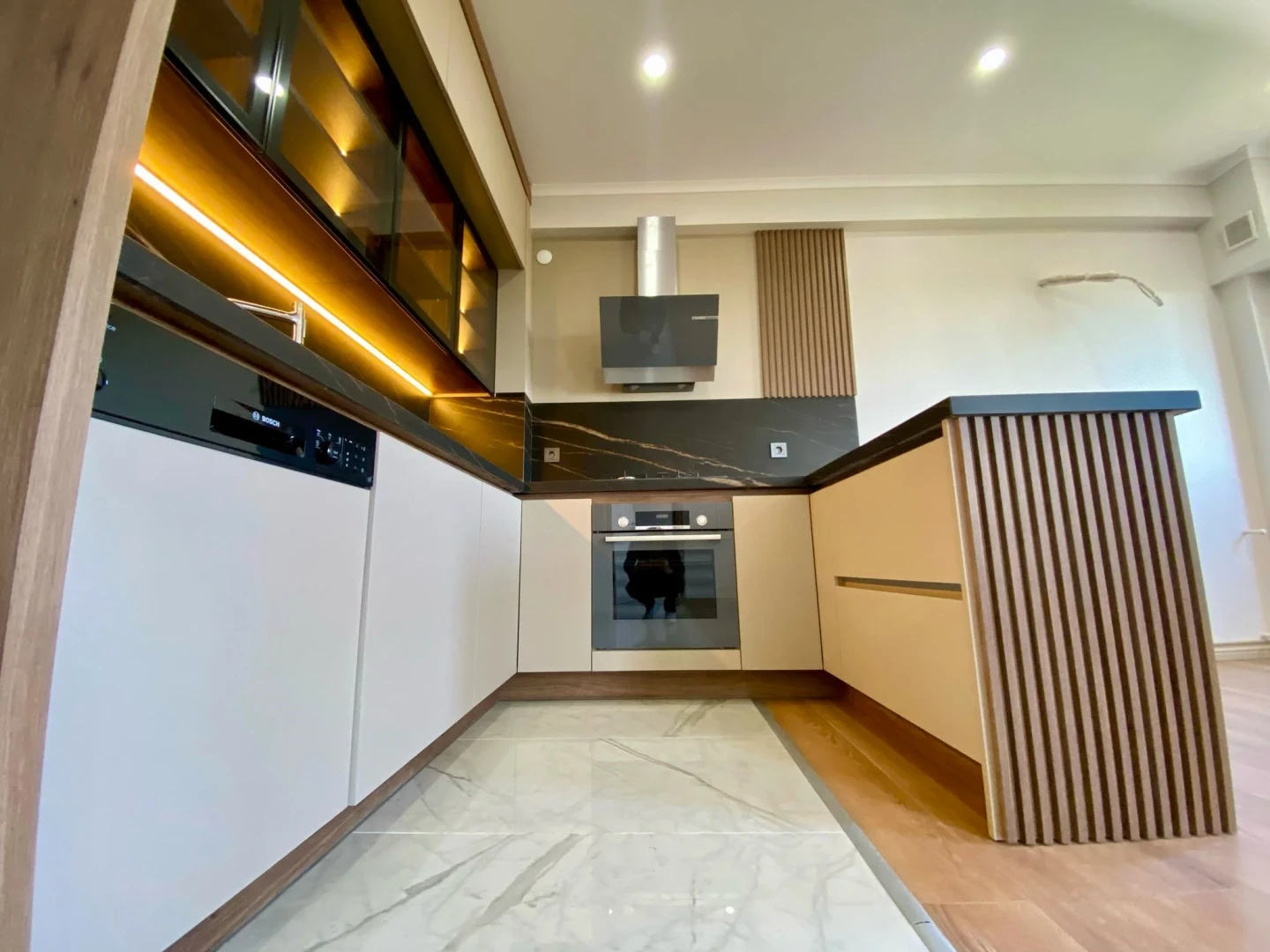 YÜKSEL'DEN GÜRE'DE ÖN CEPHE ULTRA LUX SIFIR BİNADA 1+1 DAİRE
