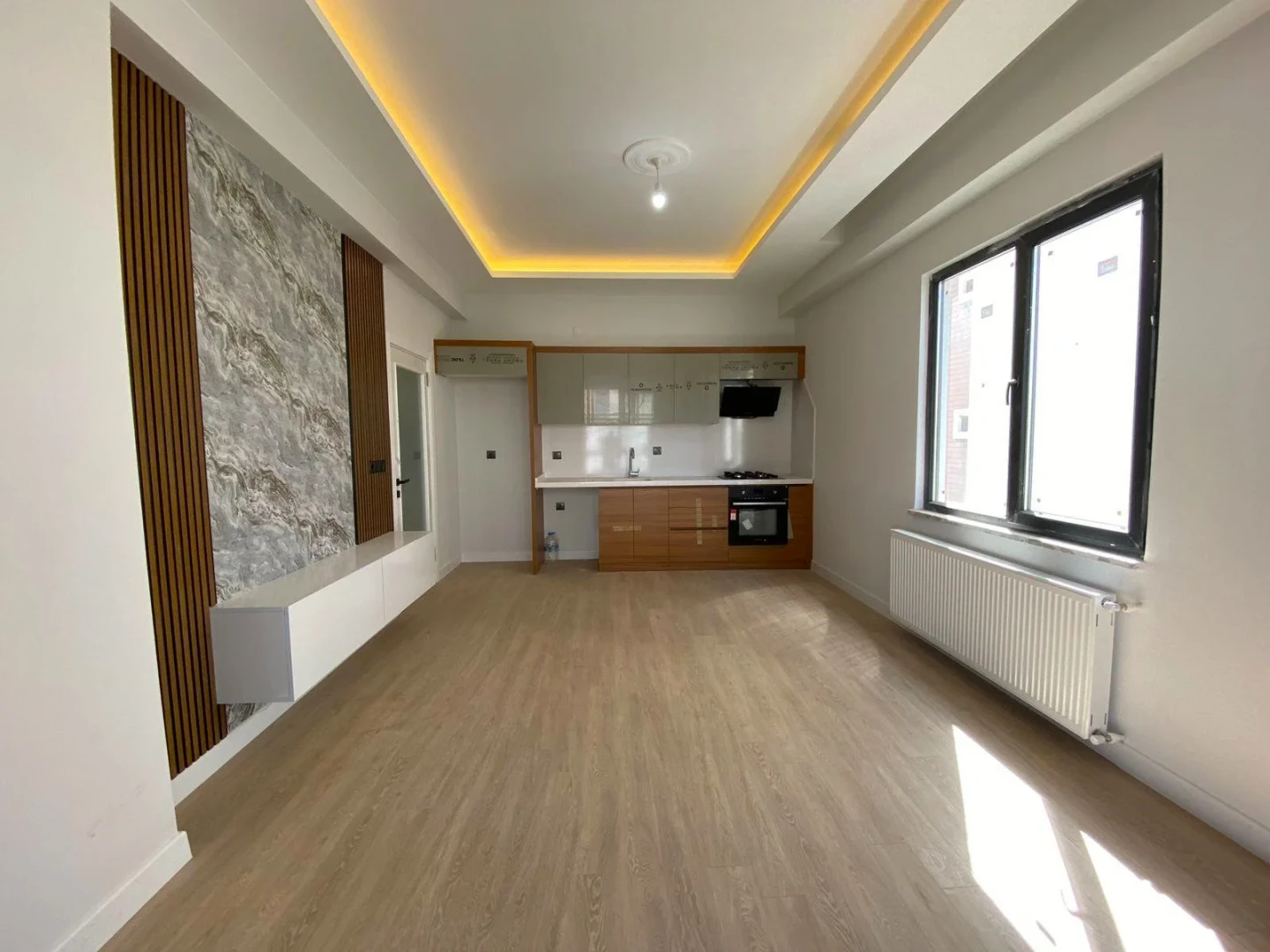 YÜKSELDEN ALTINKUMDA AYRI MUTFAK ÖN CEPHE SATILIK 2+1SIFIR DAİRE