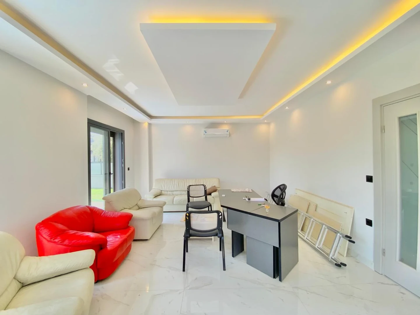 YÜKSEL'DEN HAVUZLU ULTRA LUX PROJE DE 3+1 MUHTEŞEM VİLLA