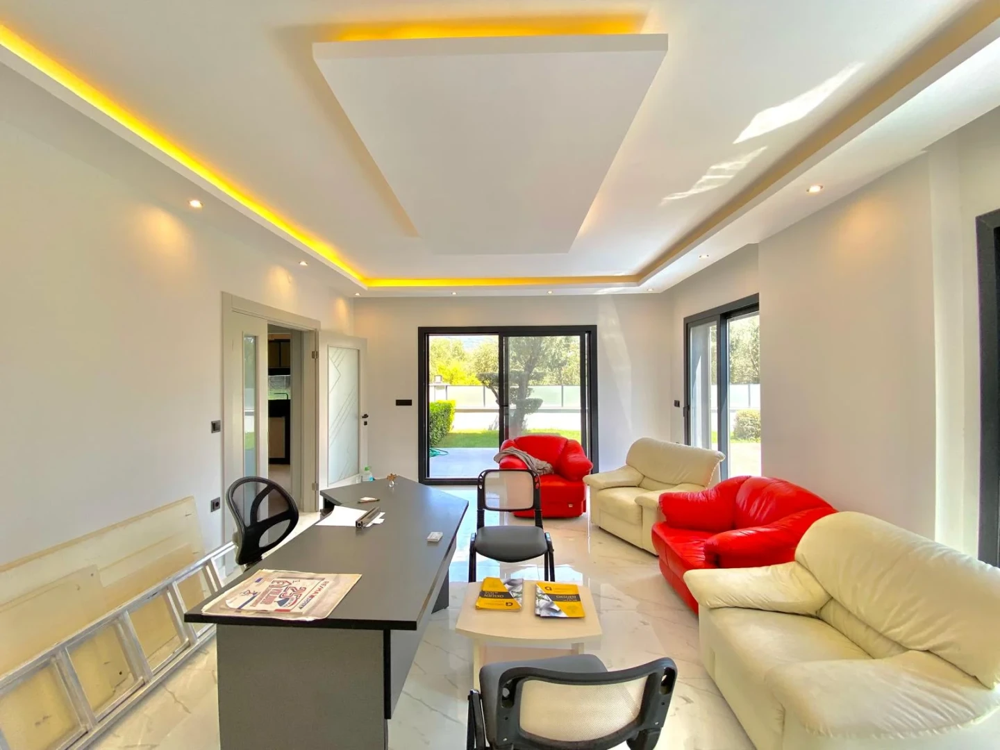 YÜKSEL'DEN HAVUZLU ULTRA LUX PROJE DE 3+1 MUHTEŞEM VİLLA