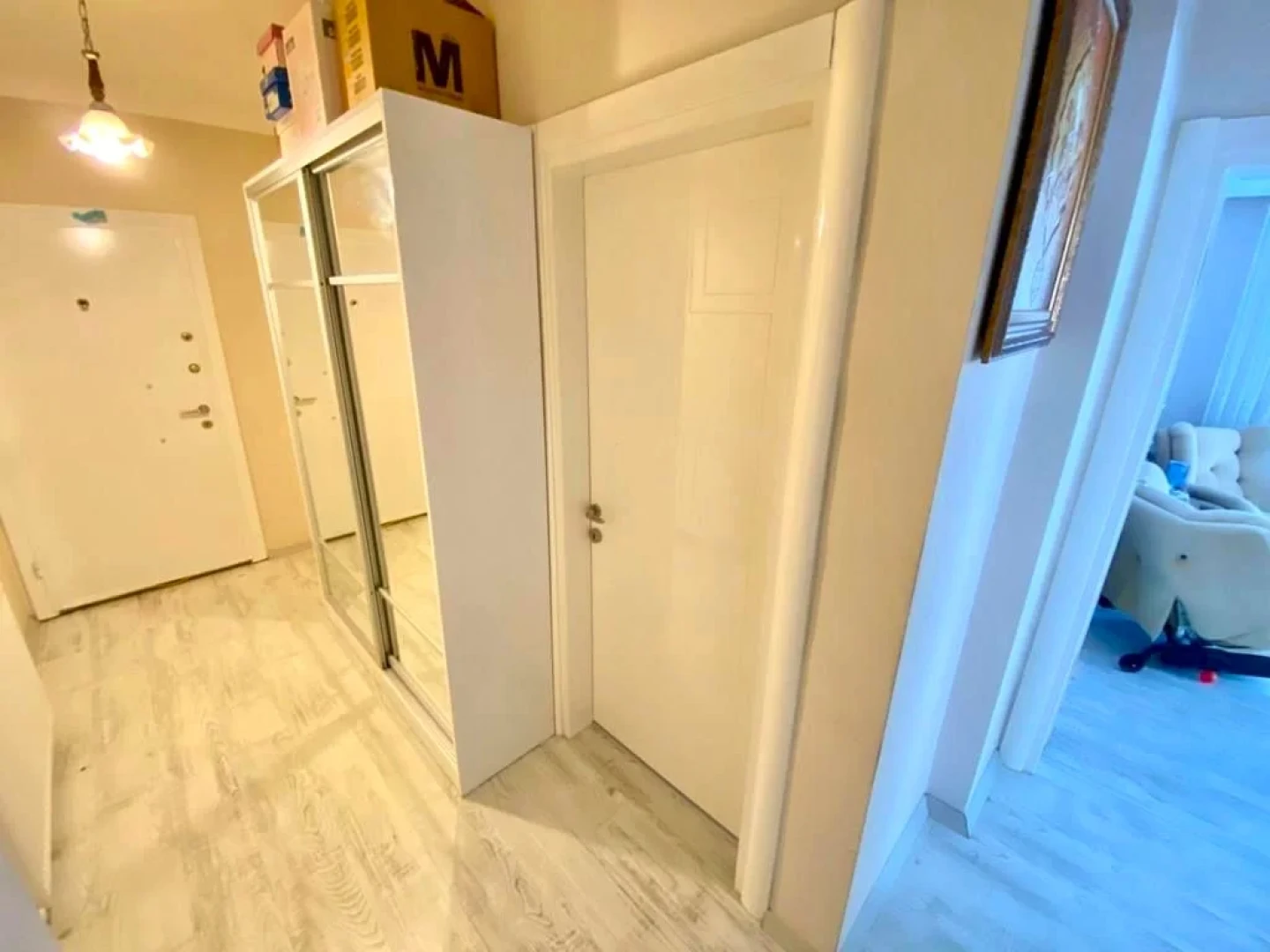 YÜKSELDEN ALTINKUMDA AYRI MUTFAK ÖN CEPHE YÜKSEK KREDİ 2+1 DAİRE