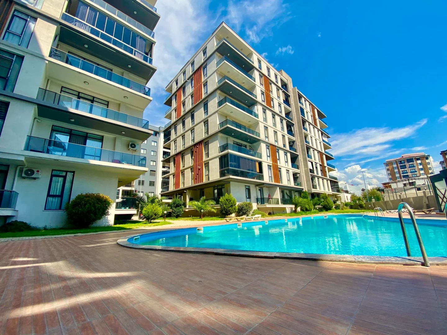 彡YÜKSEL'DEN KADIKÖY'ÜN EN ÇOK TERCİH EDİLEN SİTESİNDE 2+1 DAİRE彡