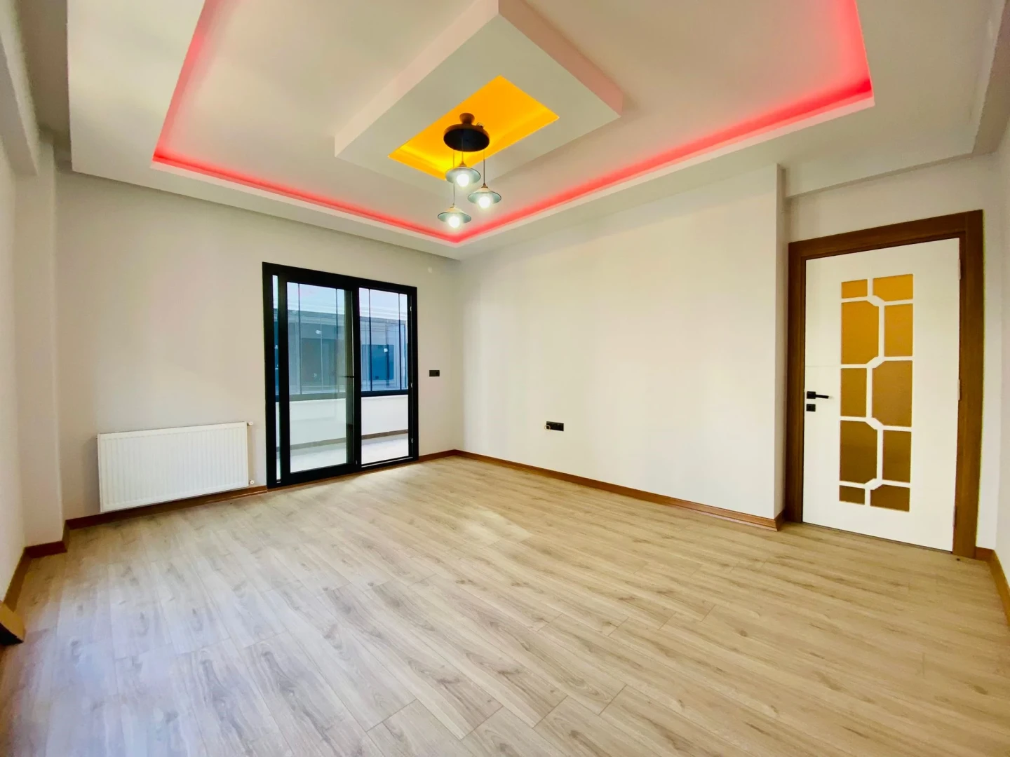 YÜKSELDEN ALTINKUMDA AYRI MUTFAK ARA KAT LÜKS SATILIK 2+1 DAİRE